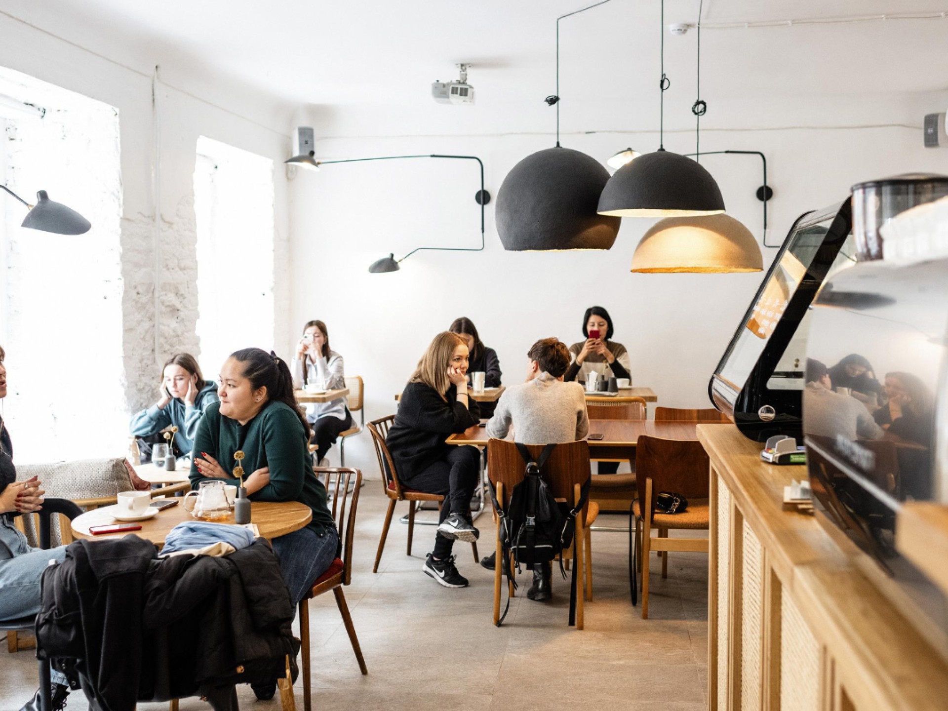 Under Contract - Exceptional 661516 2