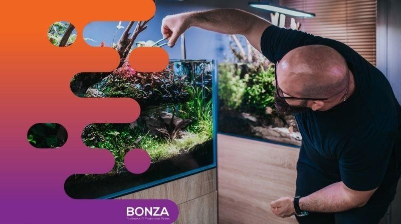 35366 Thriving Aquarium & 661576 1