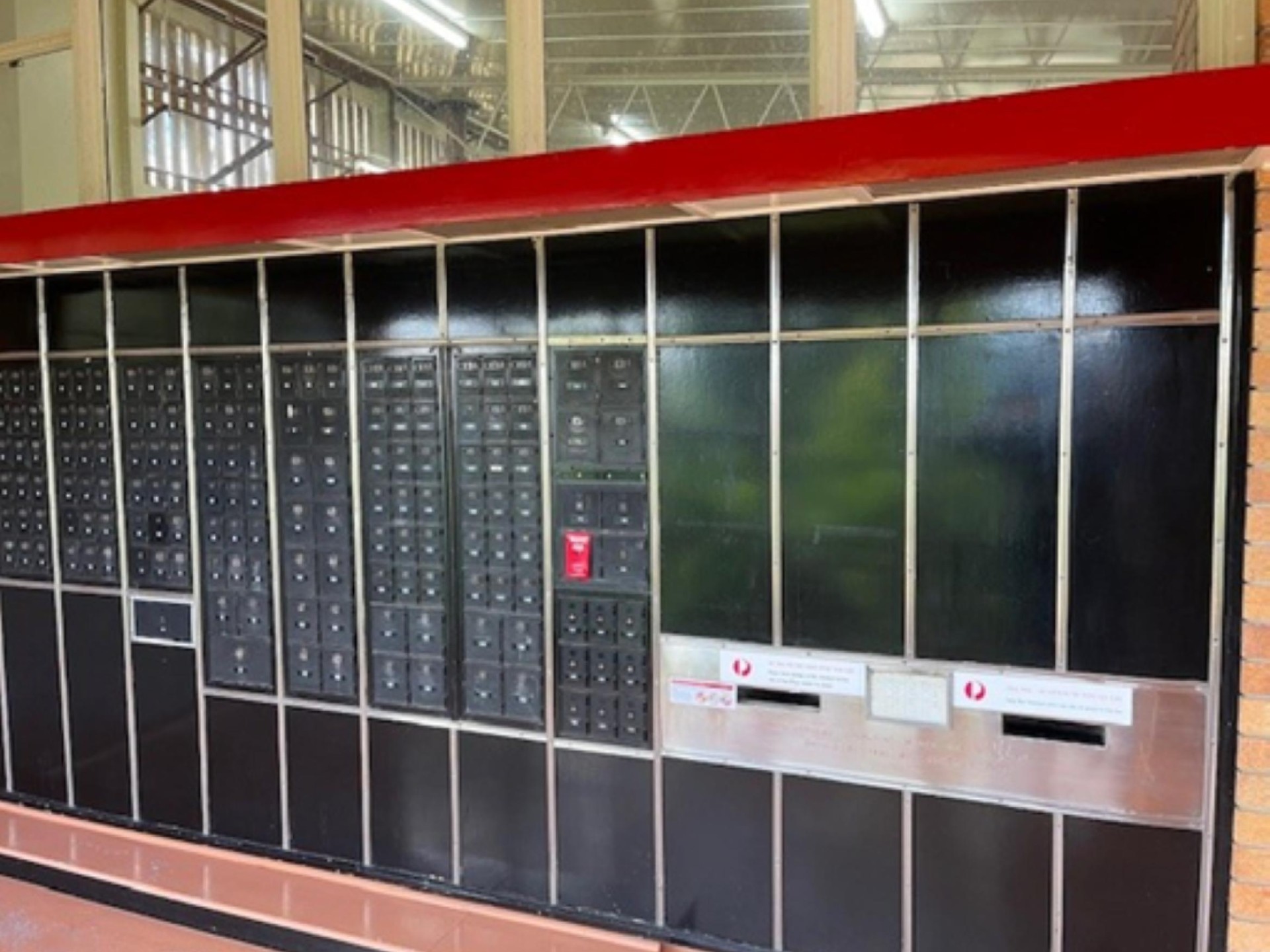 Australia Post Licensed Post 663447 3