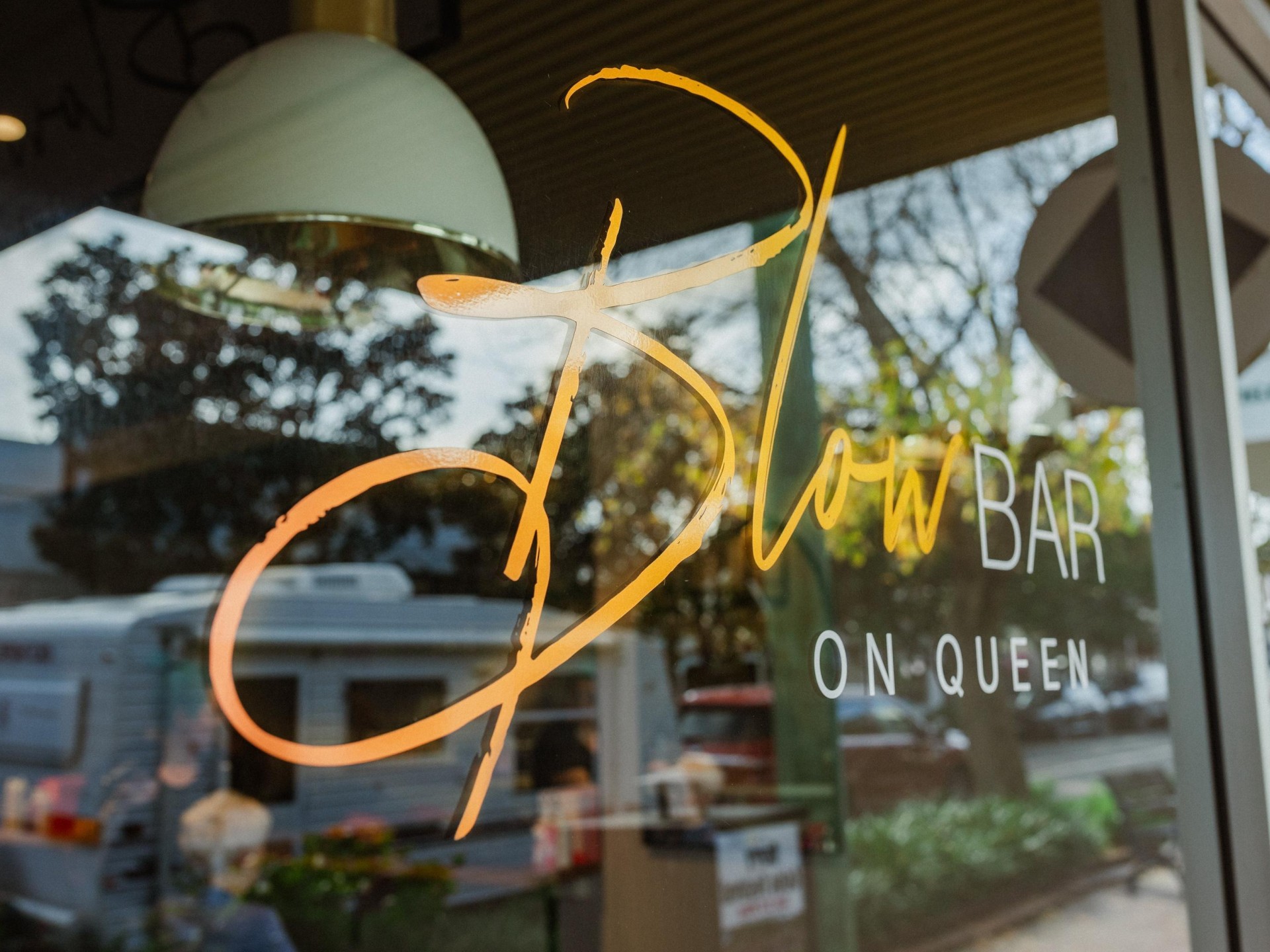 High-exposure Hair And Makeup 663565 1