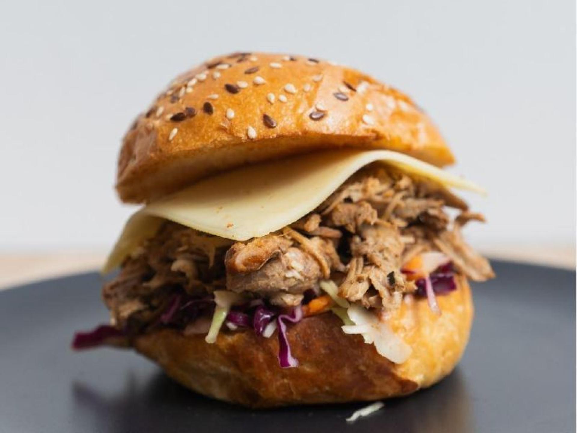 Urgent Sale – High-traffic 663717 3