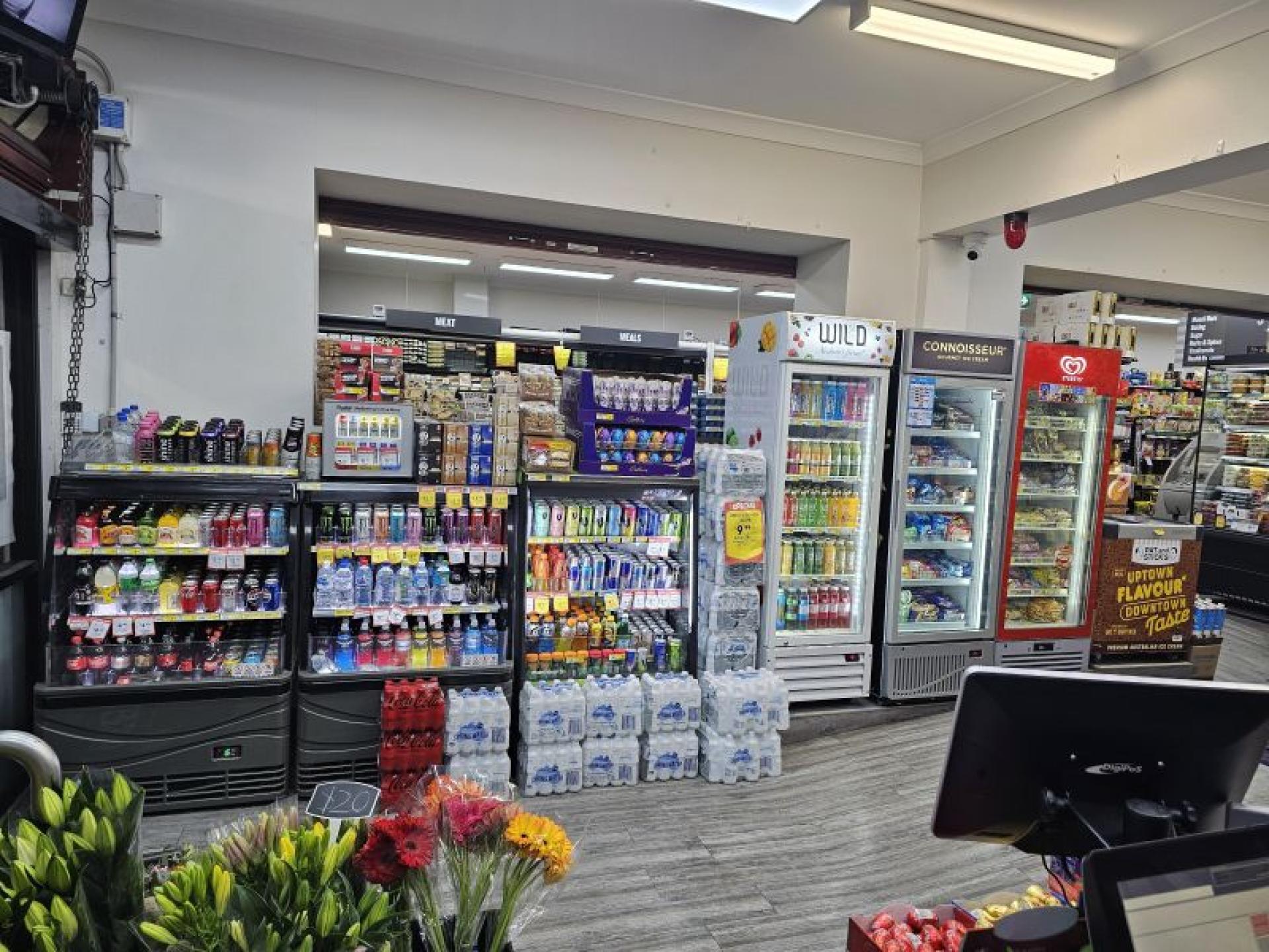 Under Offer: Iga Supermarket 664180 2