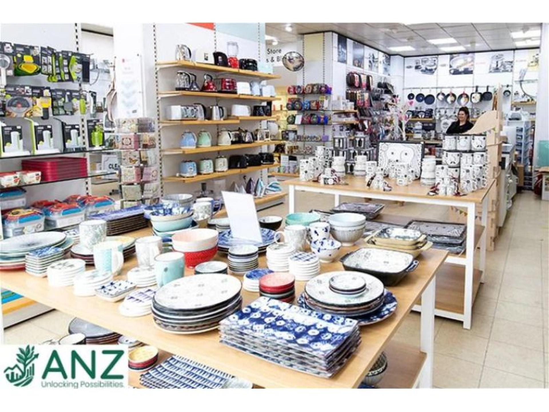 Homeware & Gift Store 664372 3