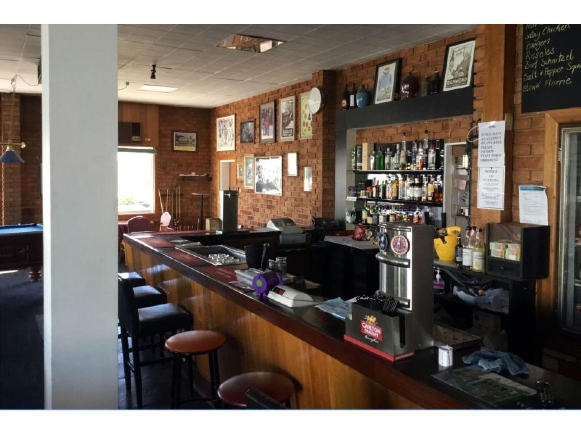 White Hart Hotel - 664541 2