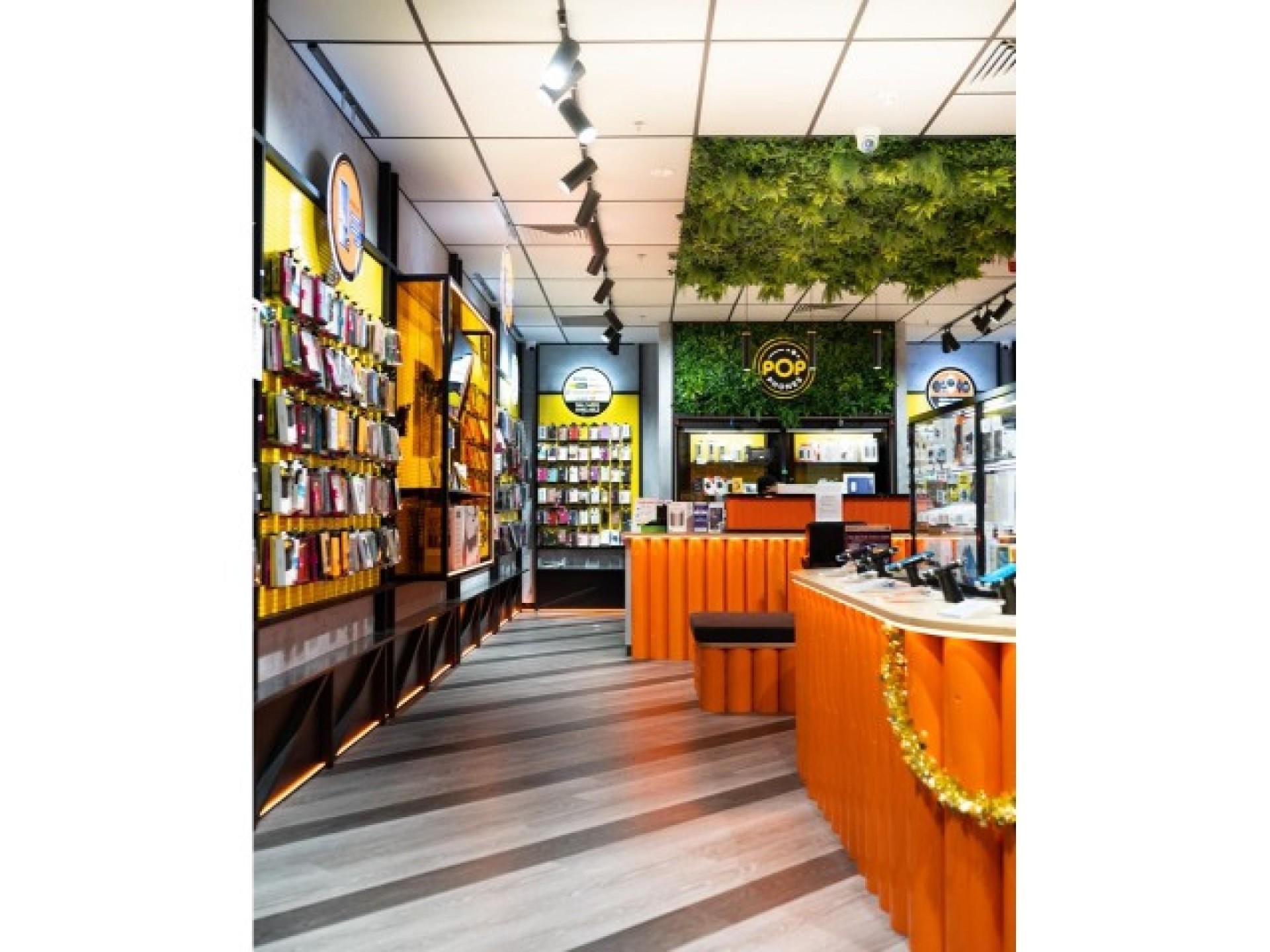 Pop Phones Franchise Tech 664600 3