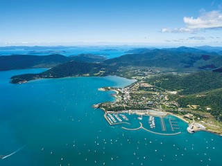 Resort Management Business - Live & Work in tropical Whitsundays – QLD