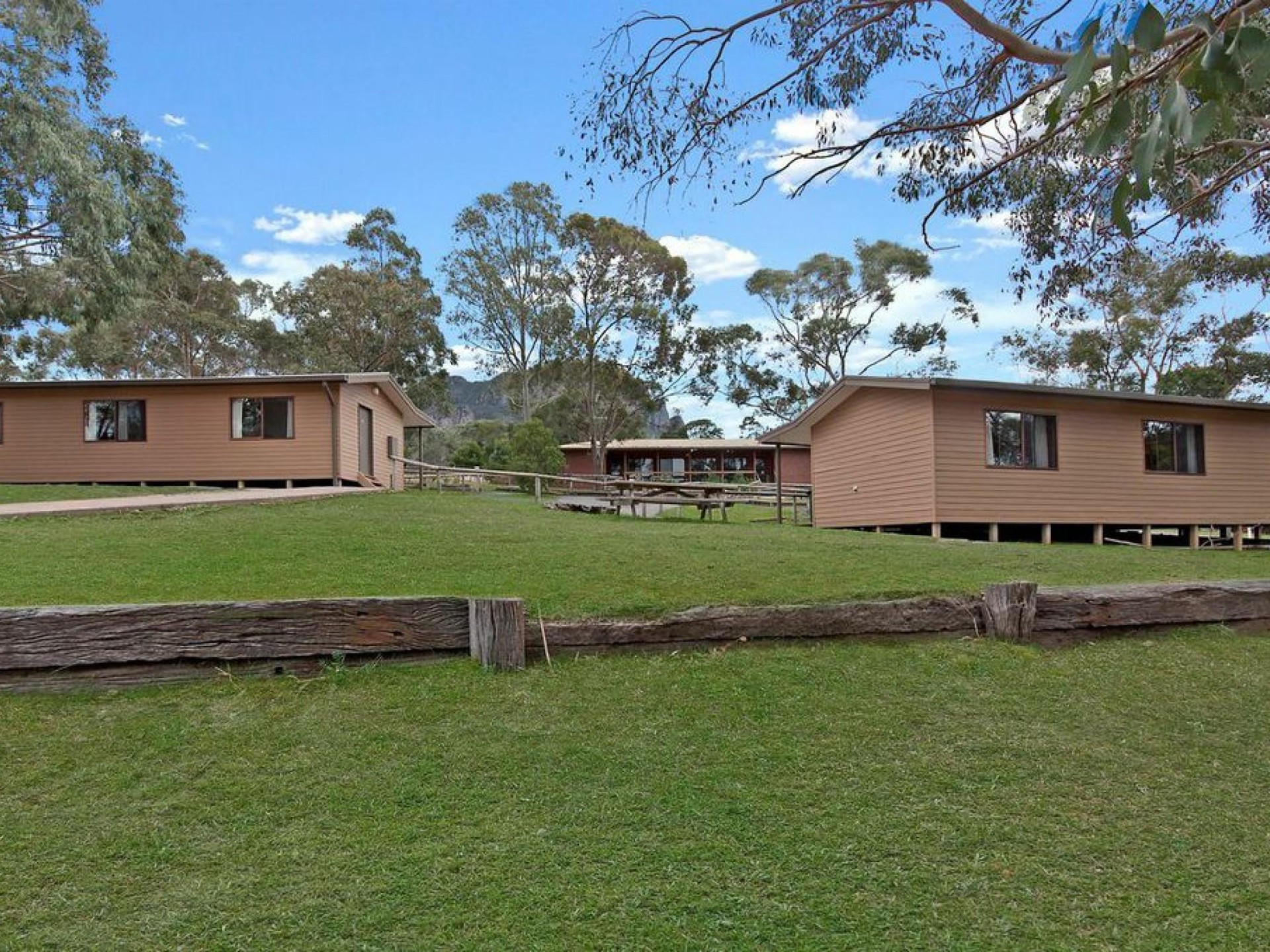 Group Accommodation Freehold And 665094 2