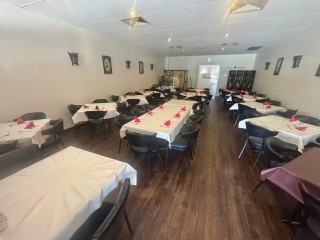 Restaurant – North of the River – First Time on the Market in 38 Years!