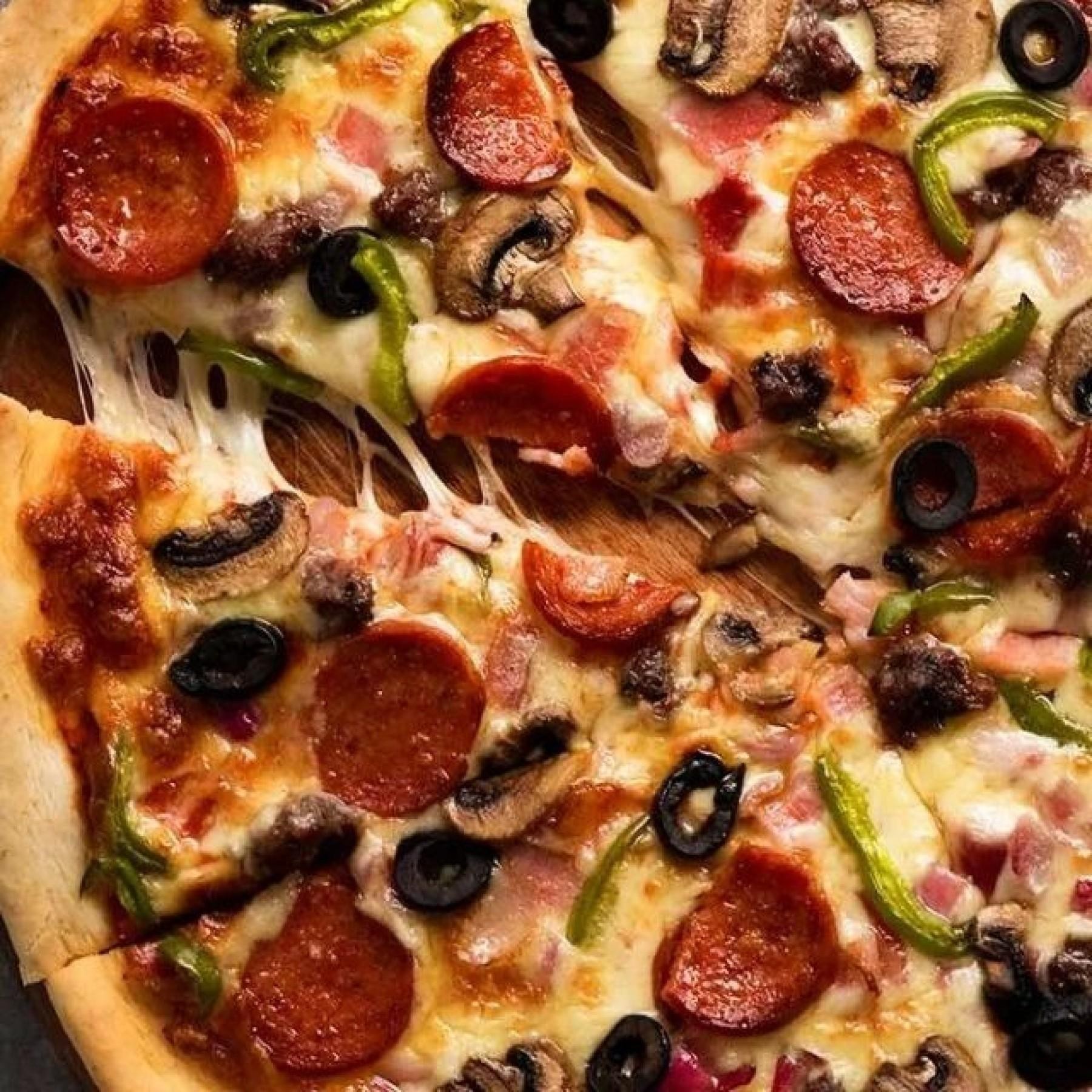 Capri Pizza 665142 1