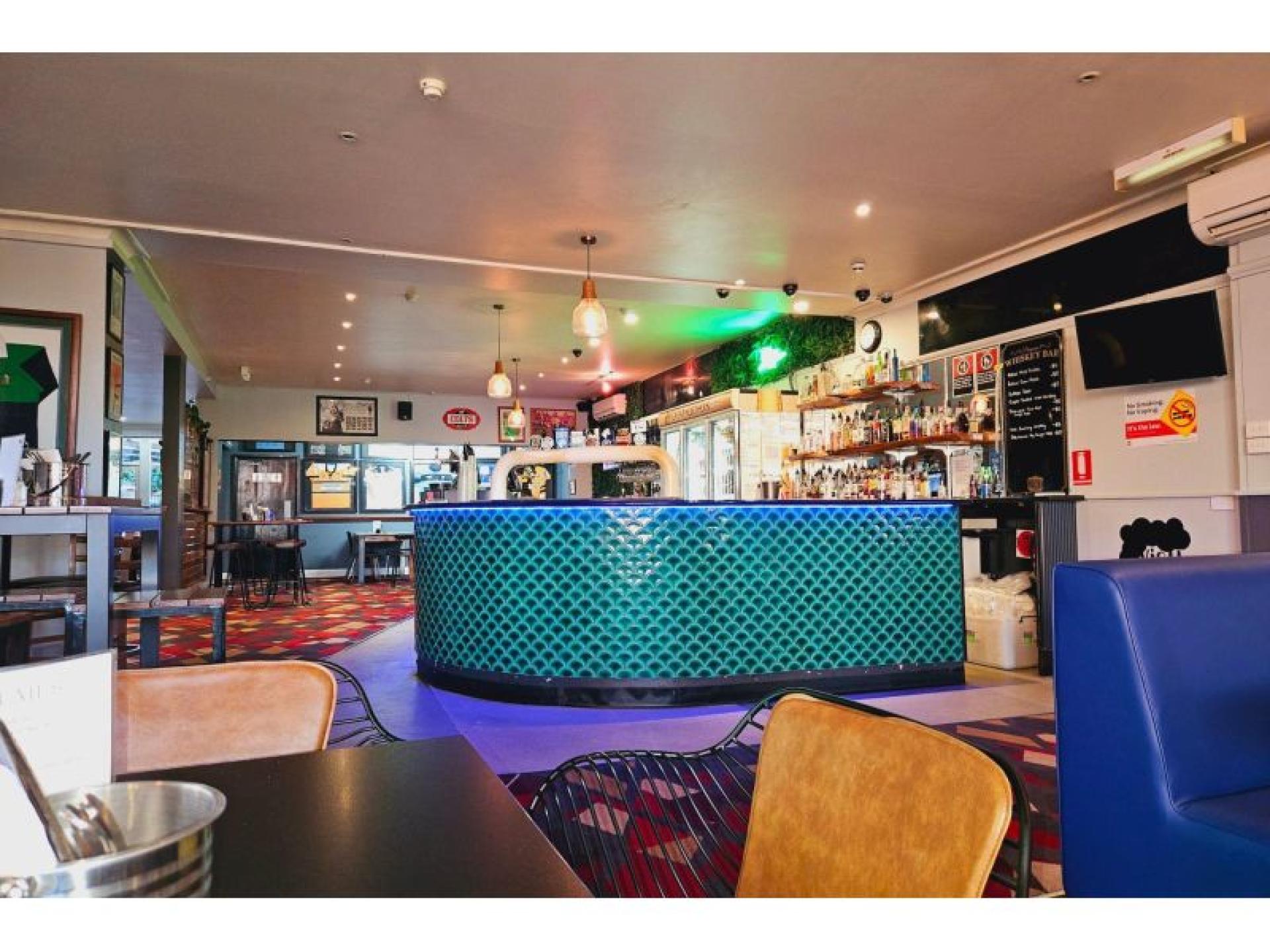 Imperial Hotel Cowra - 665257 2