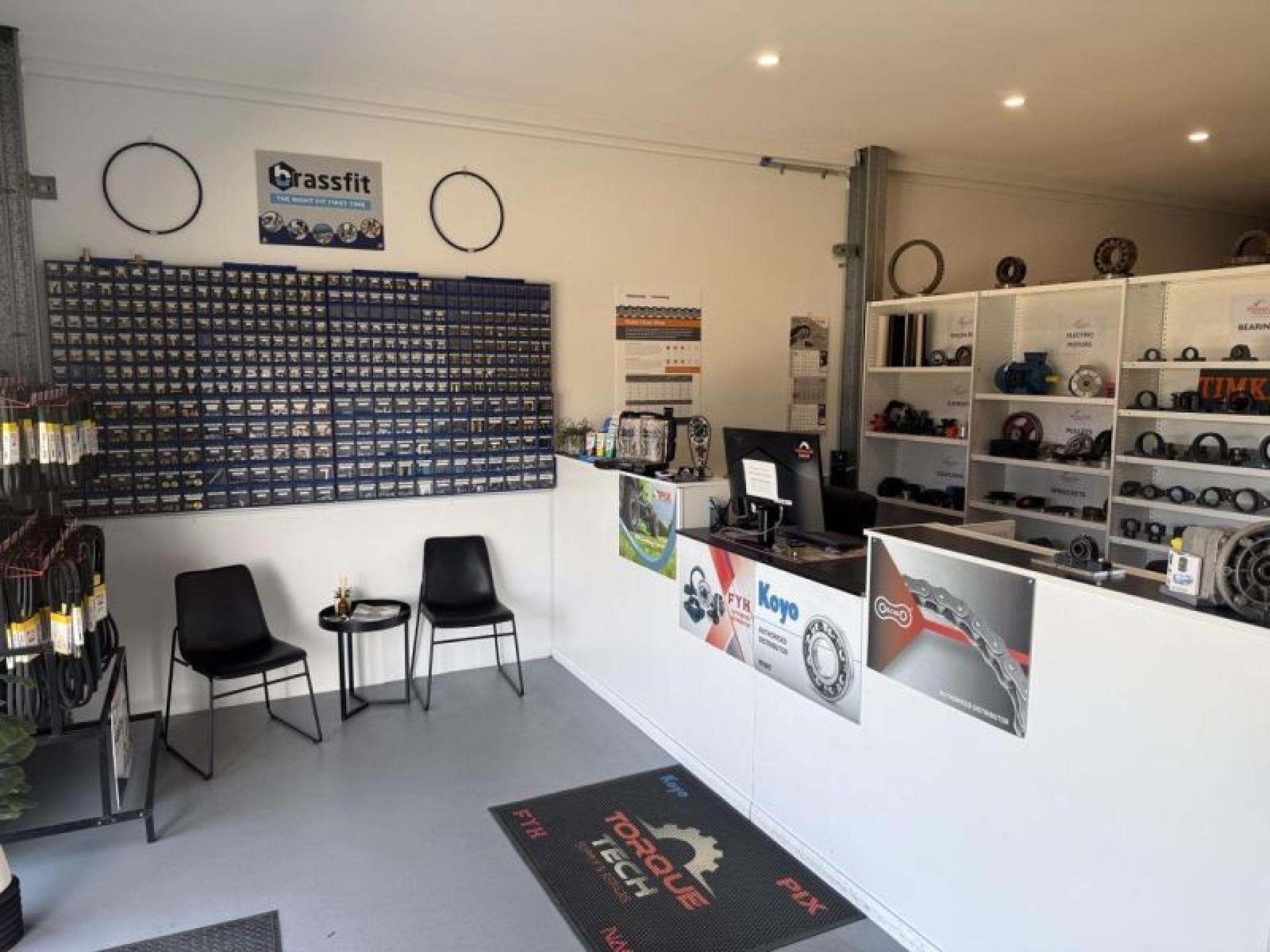 Bearing And Power Transmission 665385 2