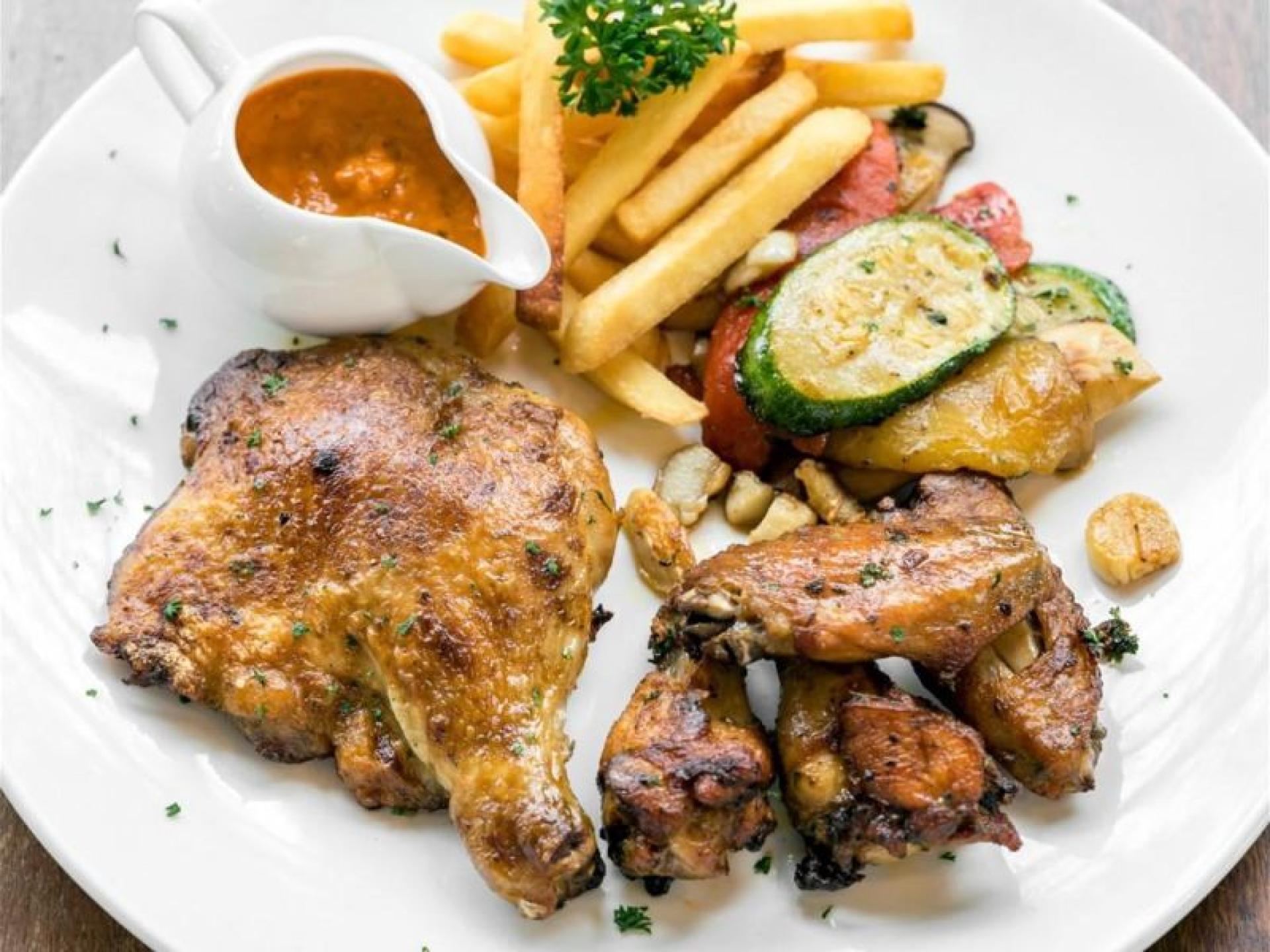 Portugalia - Amazing Restaurant/bar 665455 3