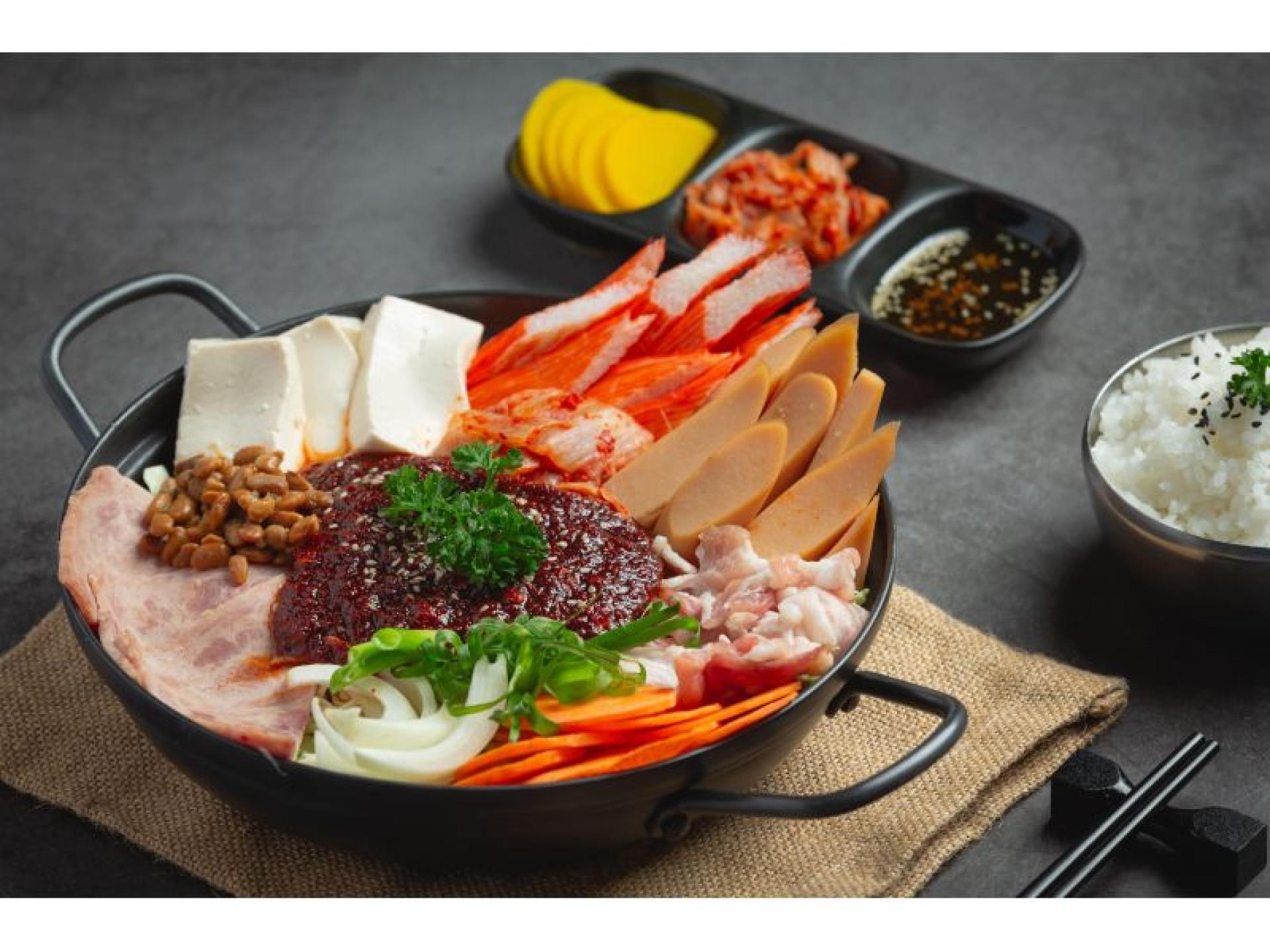 Reduced Price! Exclusive Restaurant 665471 1