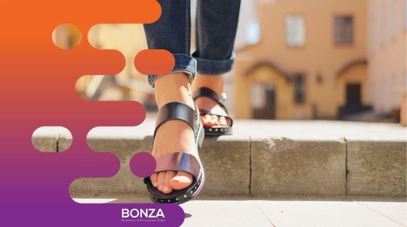 35652 Successful Footwear Retailer 665533 3