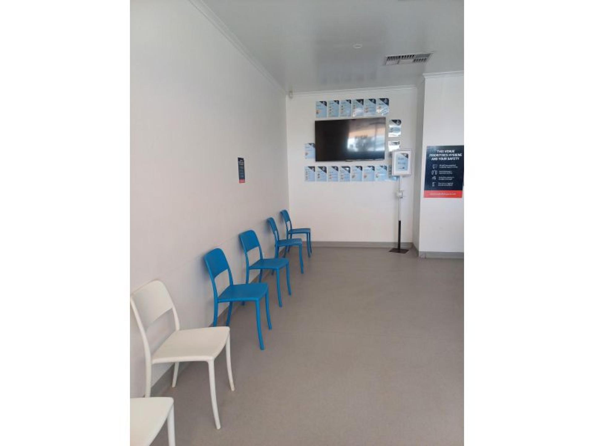 Thriving Fish And Chips 665674 3