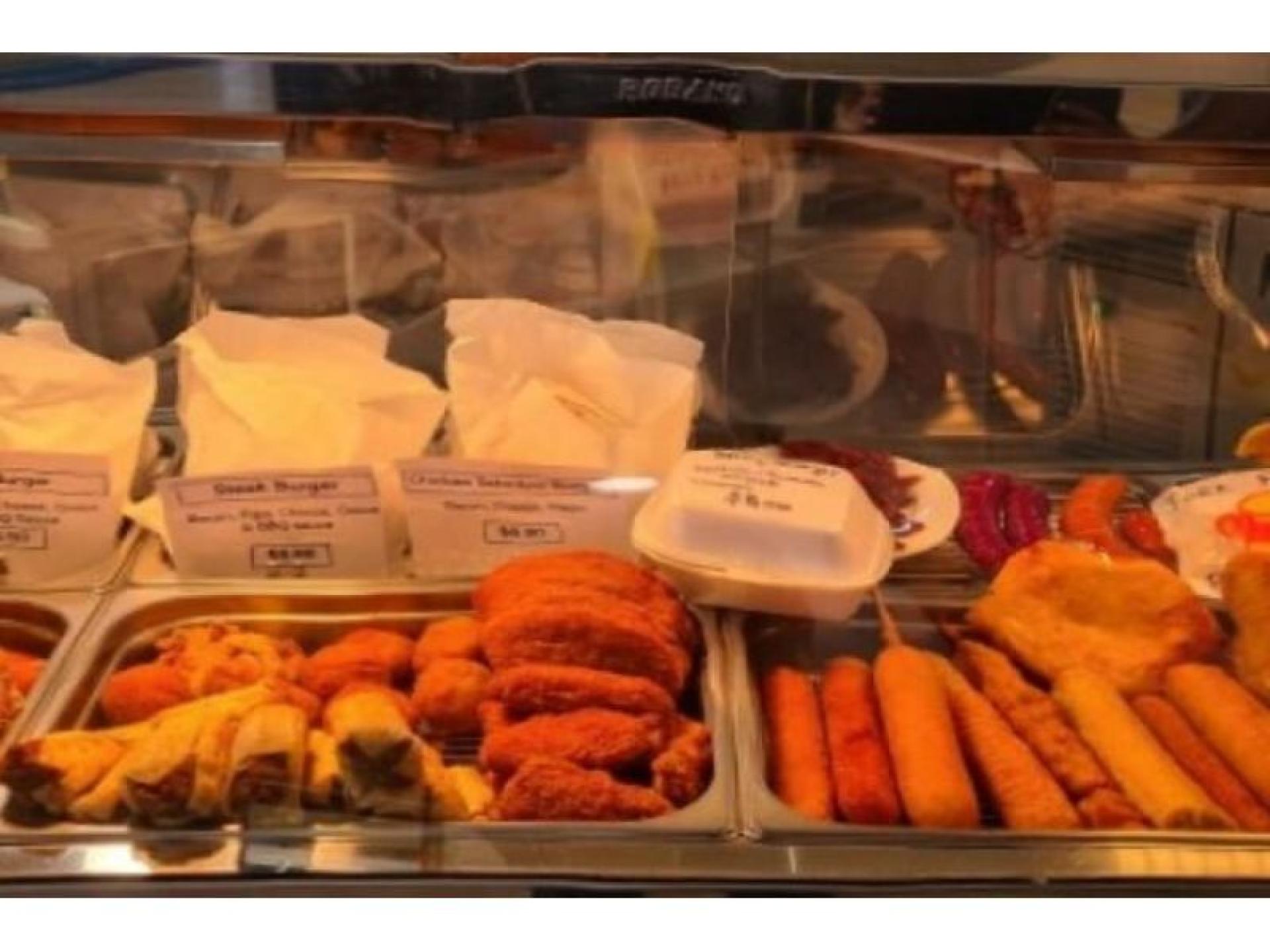 Deli / Takeaway Food 666583 3