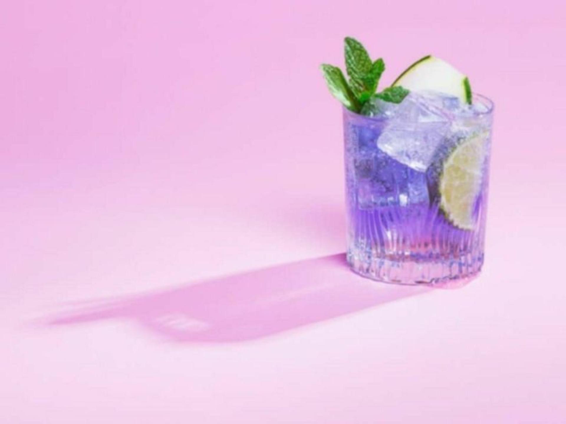 Trendy Licensed Cafe/restaurant In 666772 2