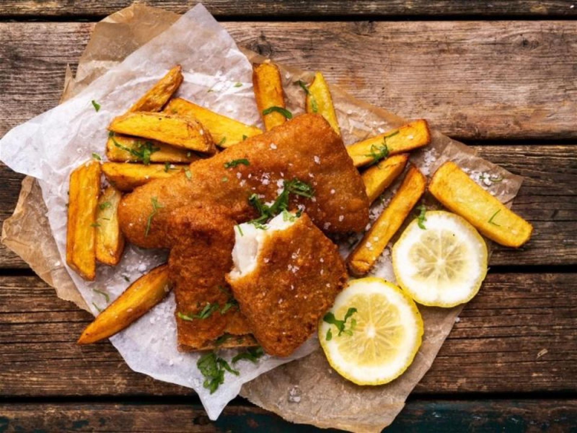 Licenced Fish And Chip 667060 1