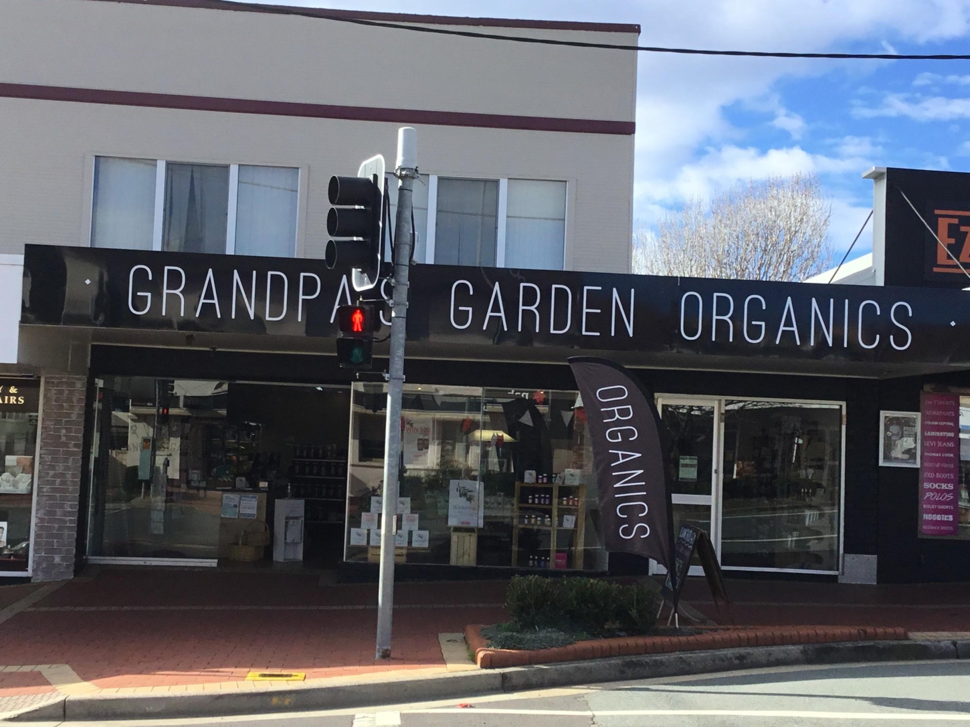 Organic Health & Wellness 667114 1