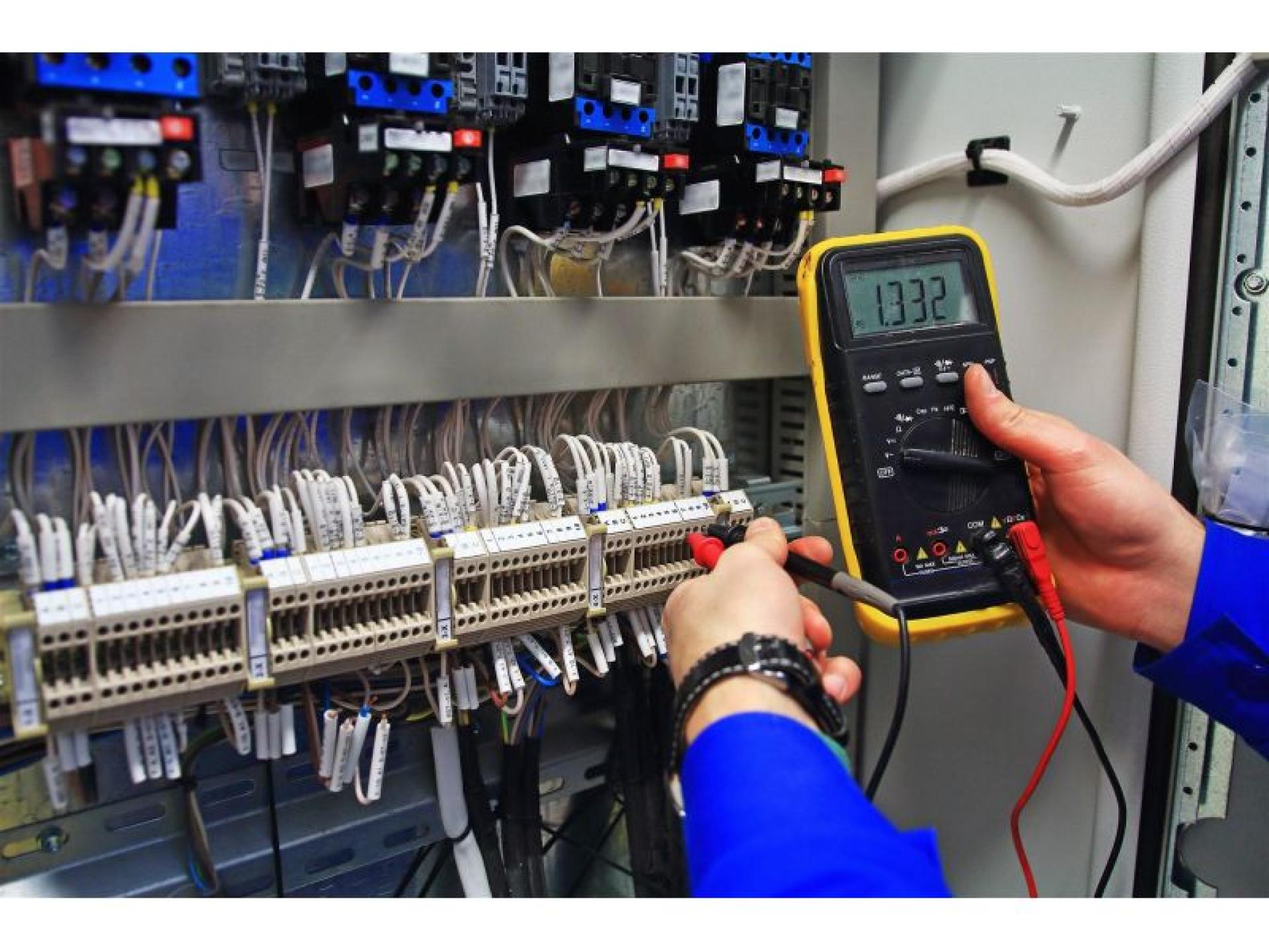 Commercial Electrical 667143 1