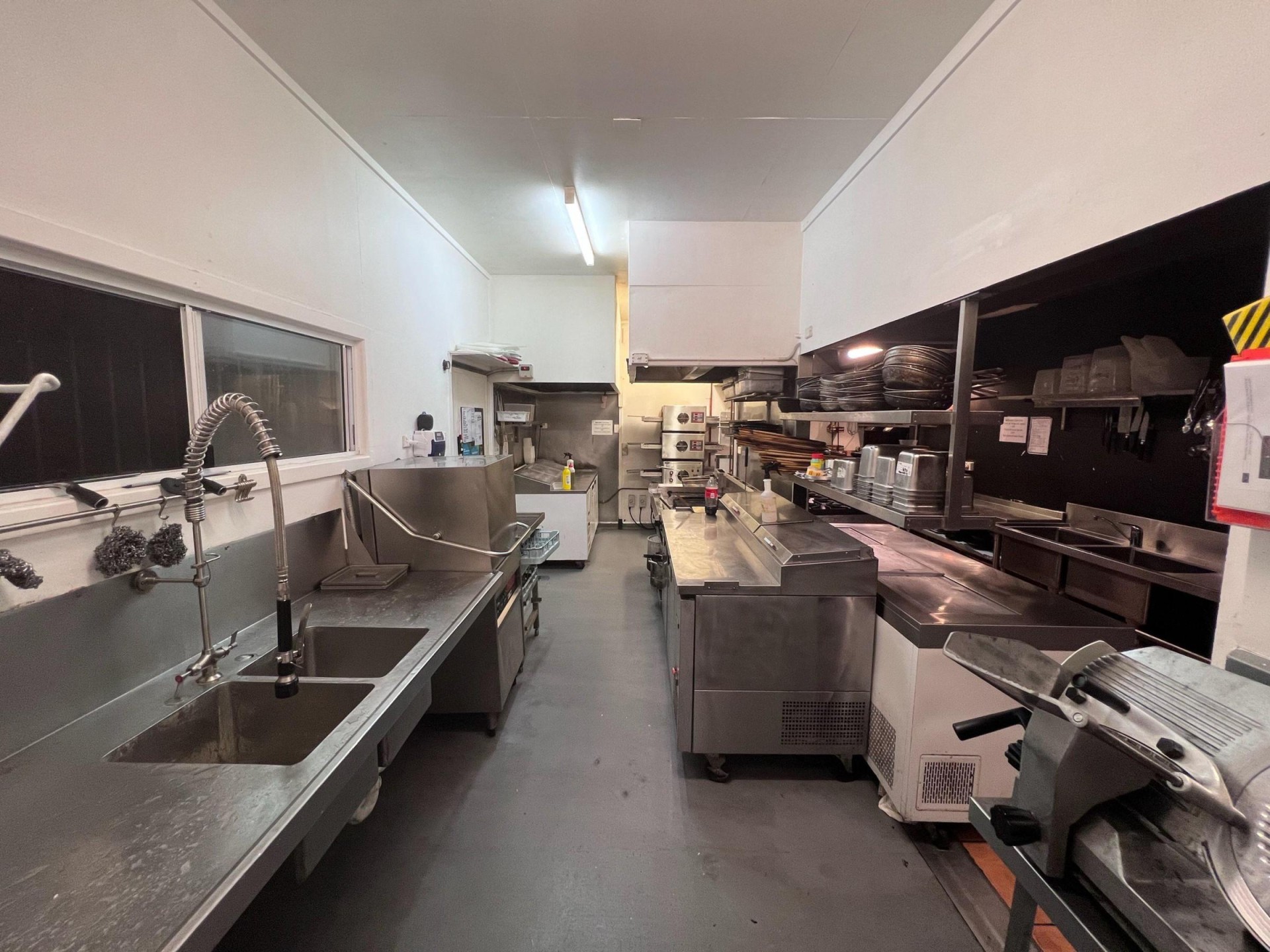 Under Offer The Owner 667256 1