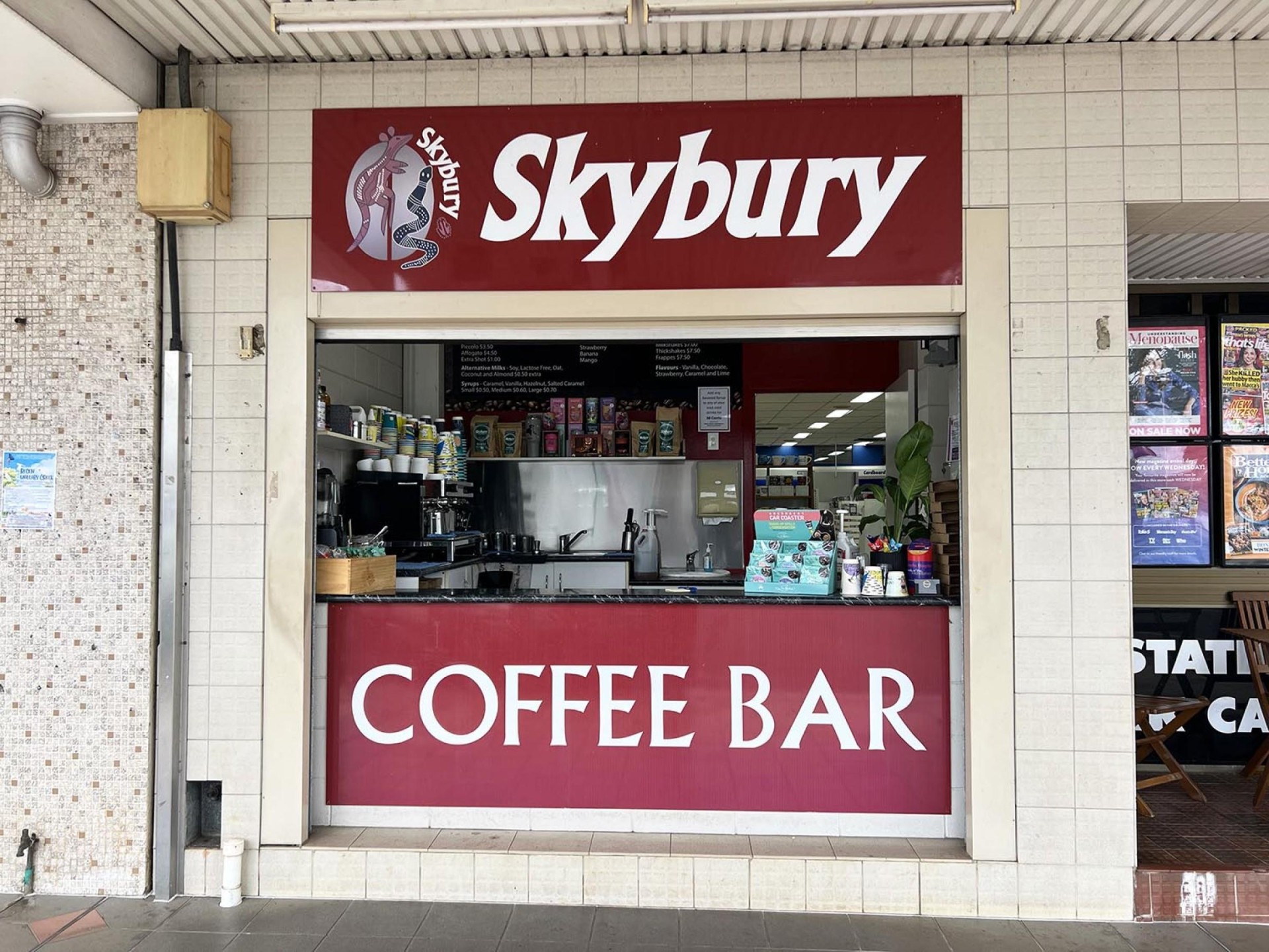 Piagnos News & Coffee 667486 2