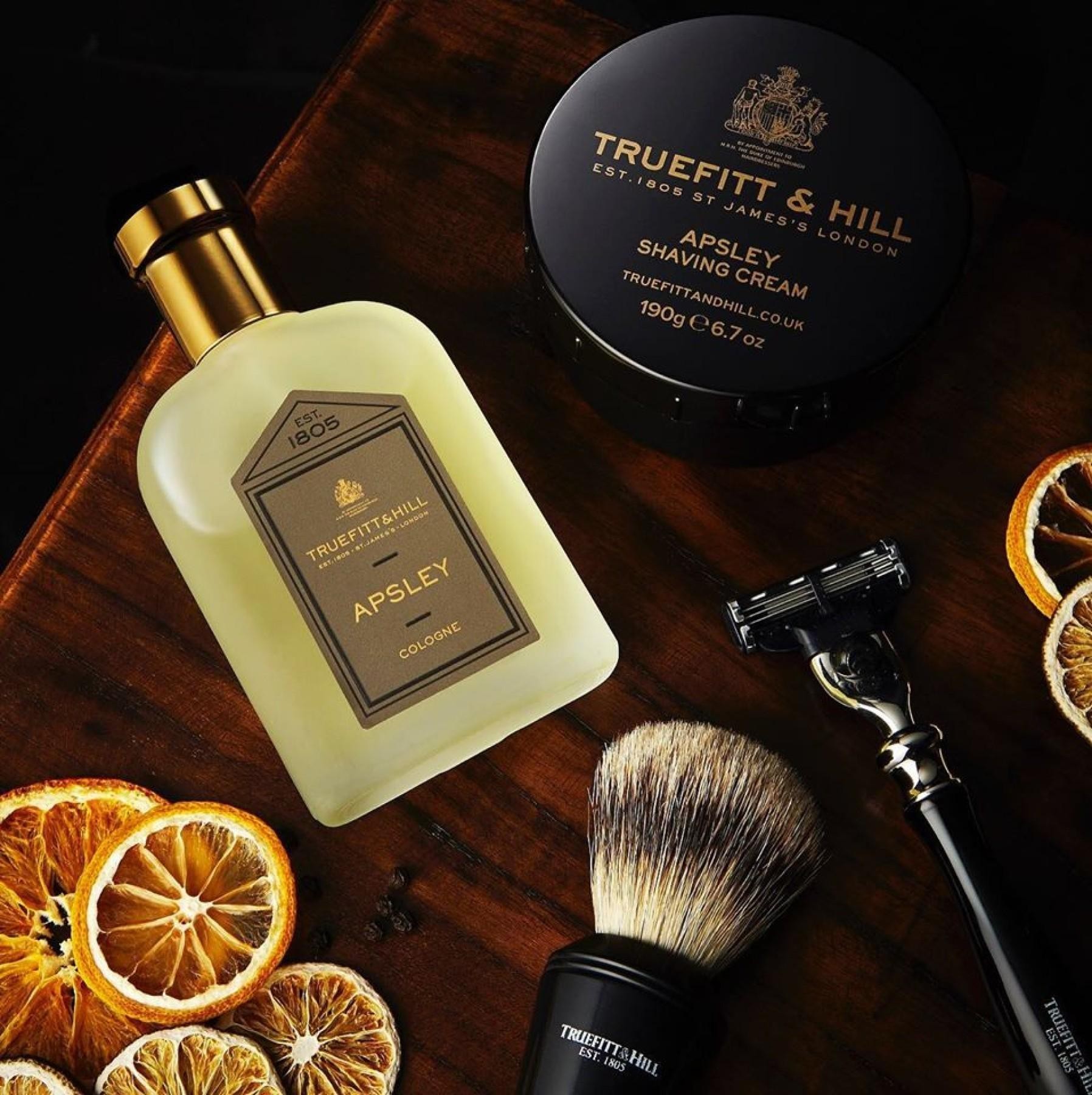 Established Specialty Retailer – 667568 1