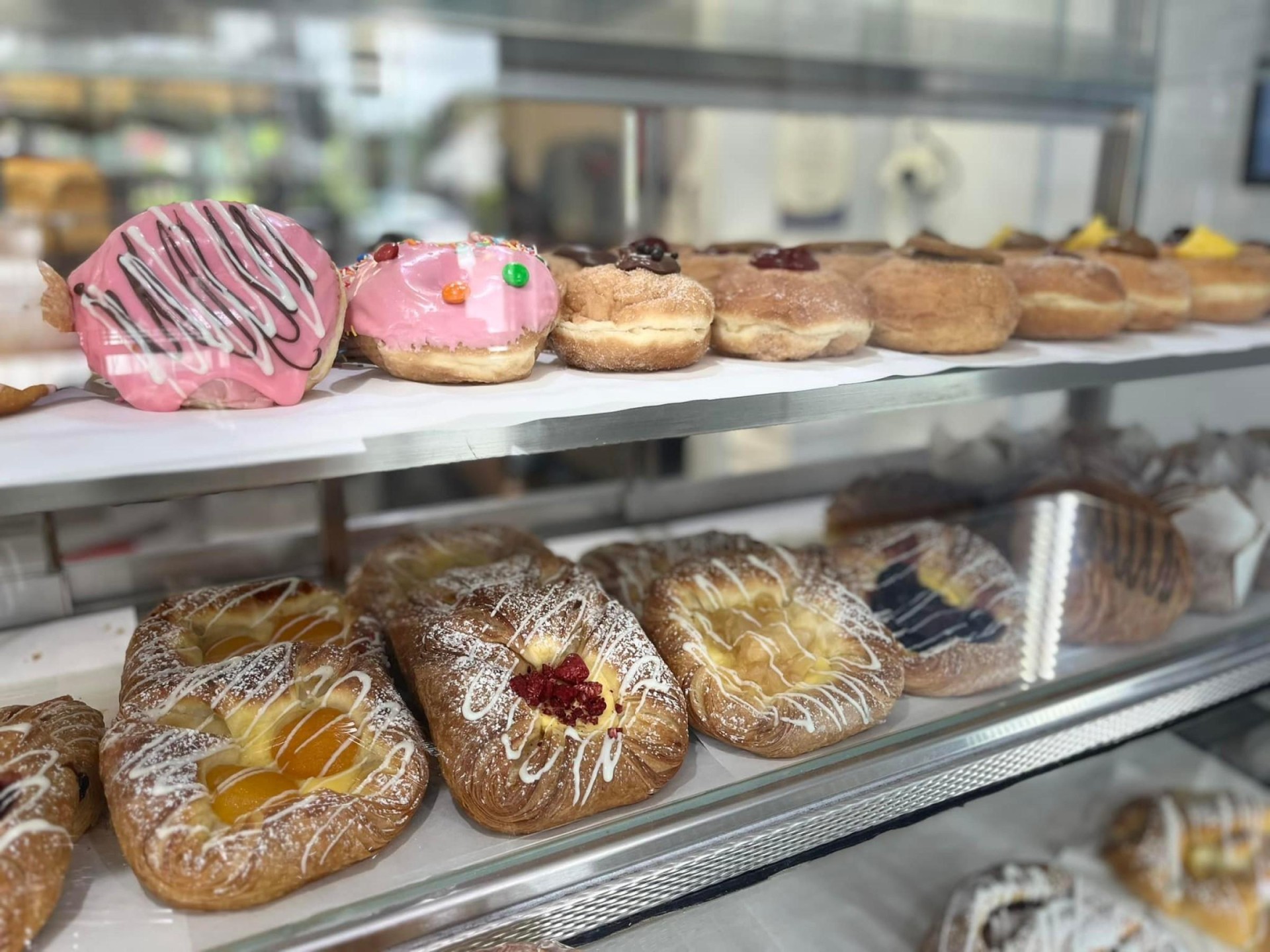 Exclusive! Only Bakery For 667569 2