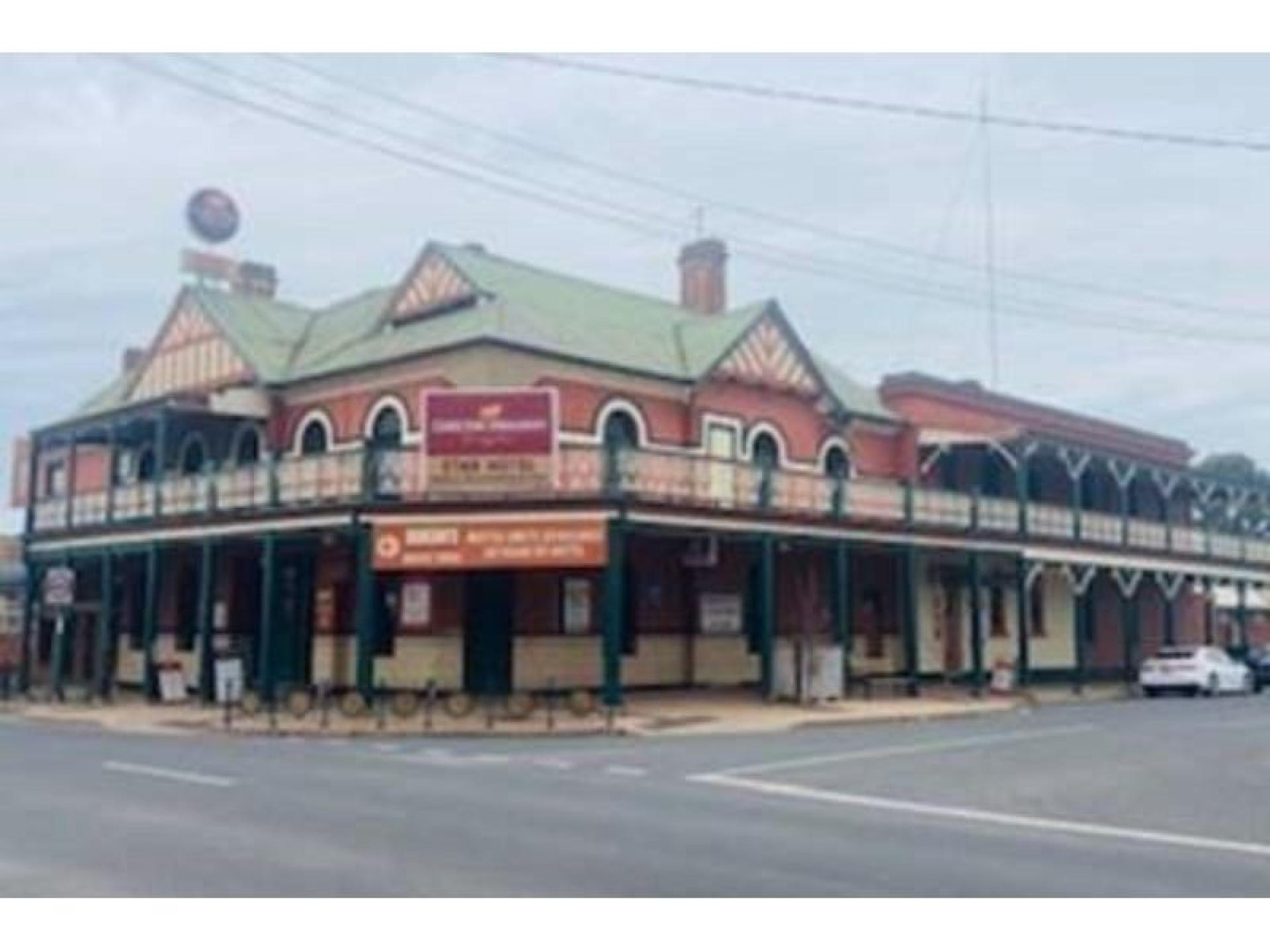Sold - Star Hotel 667705 3
