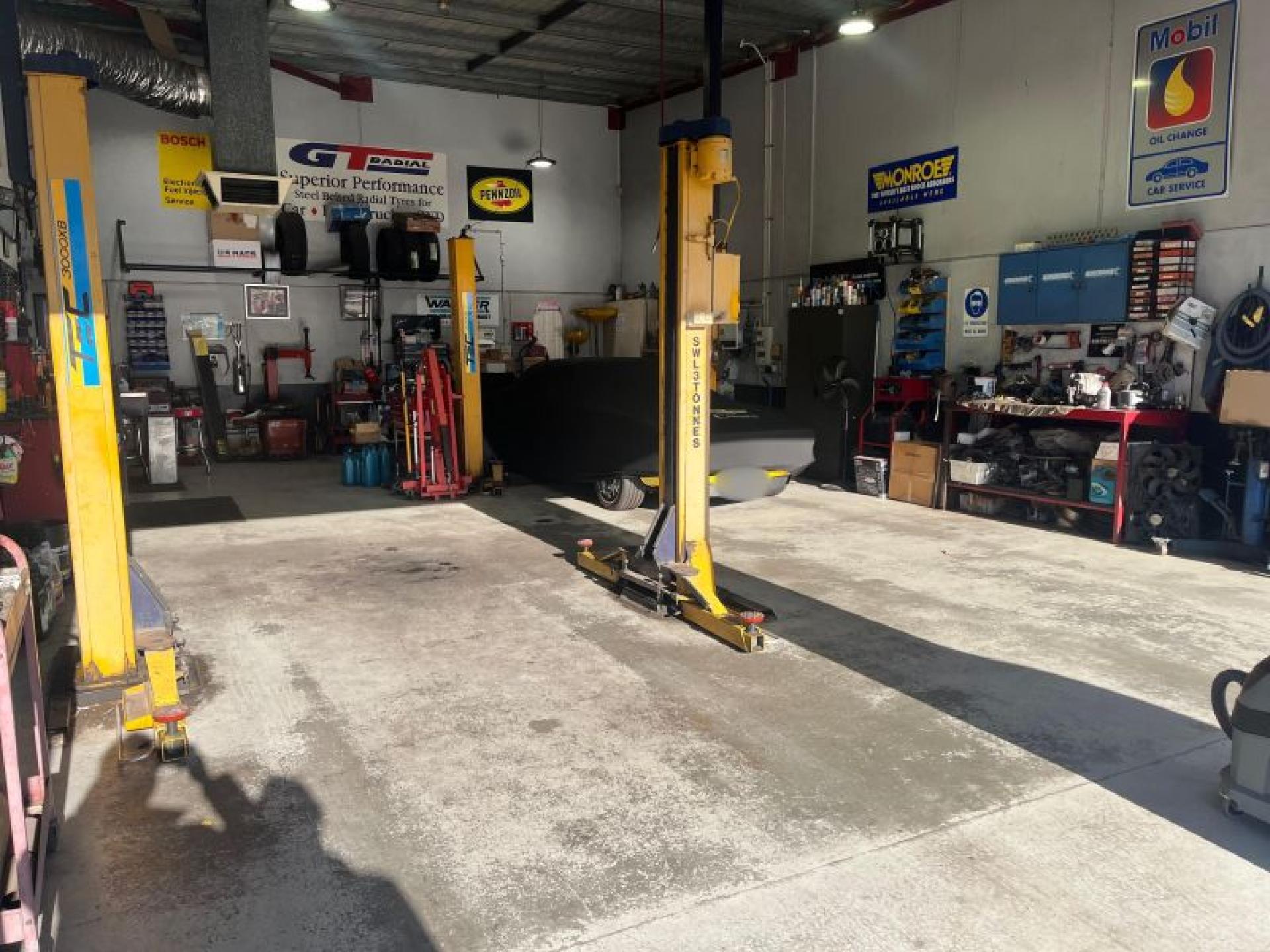 Powell Automotives: 20+ Year 667947 3