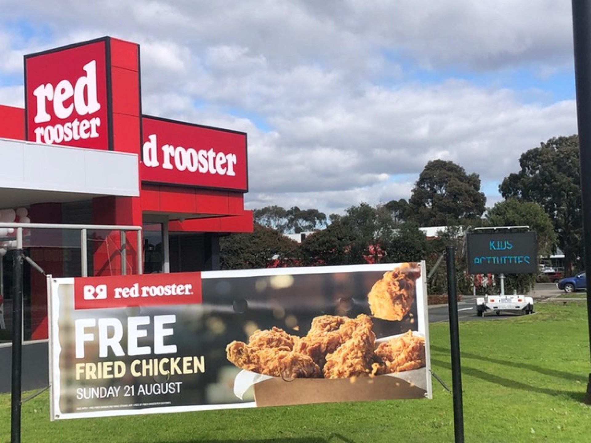 Red Rooster Kilsyth 668220 2