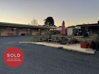GREAT FIRST MOTEL FOR YOUNG FAMILY OR COUPLE - 2145ML