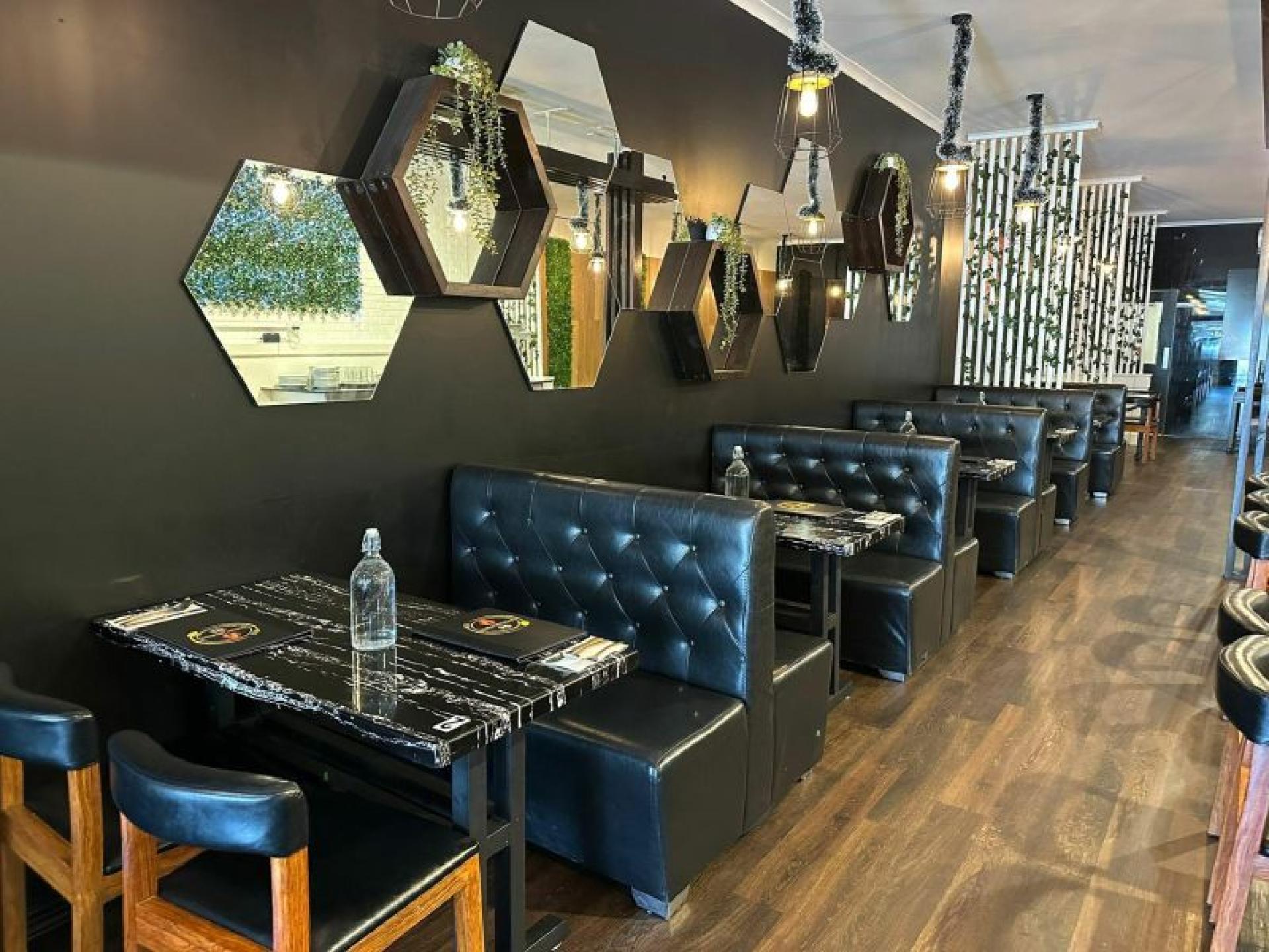 Fully Licensed Indian Restaurant 668475 2