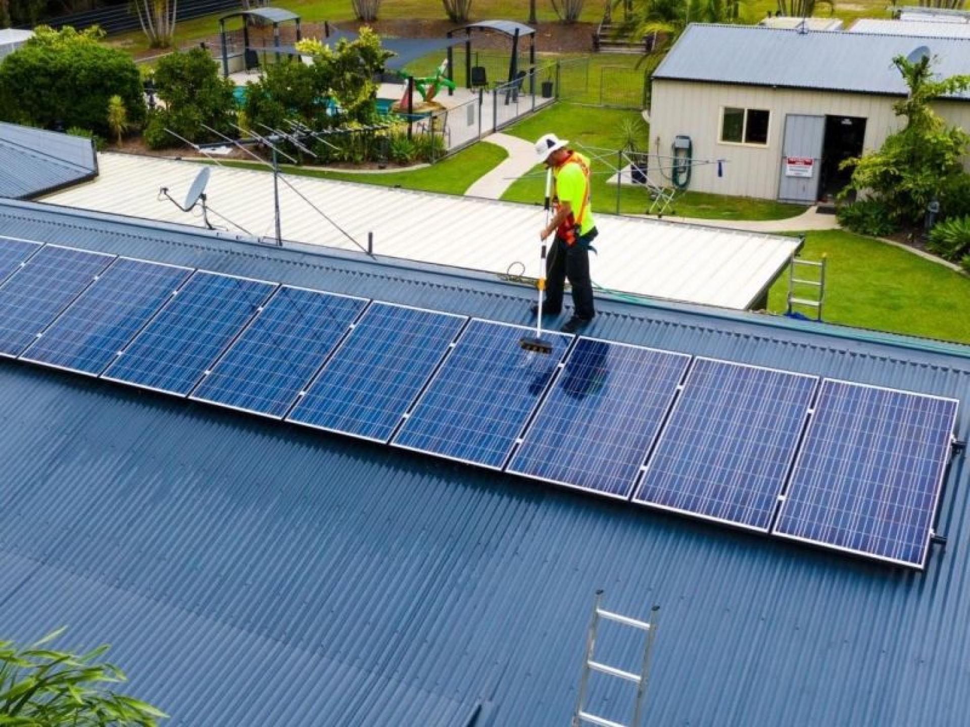 Established Gutter-vac Franchise In 668576 3