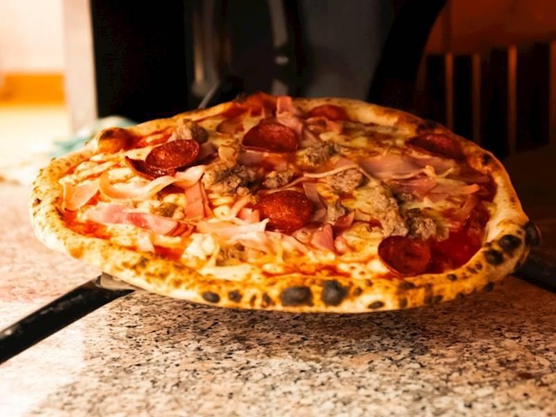 New Johnny Gio's Pizza 669000 3