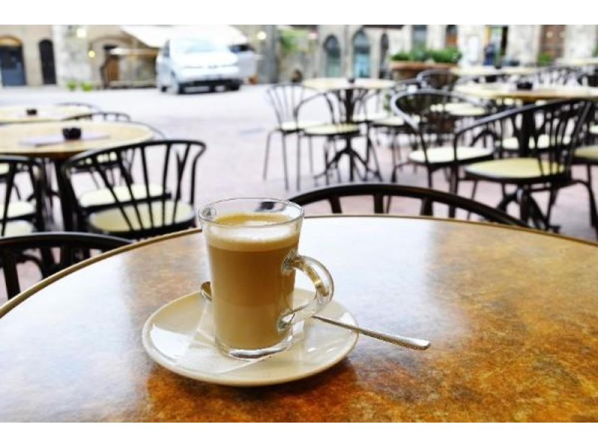 Established Cafe In High 669157 2