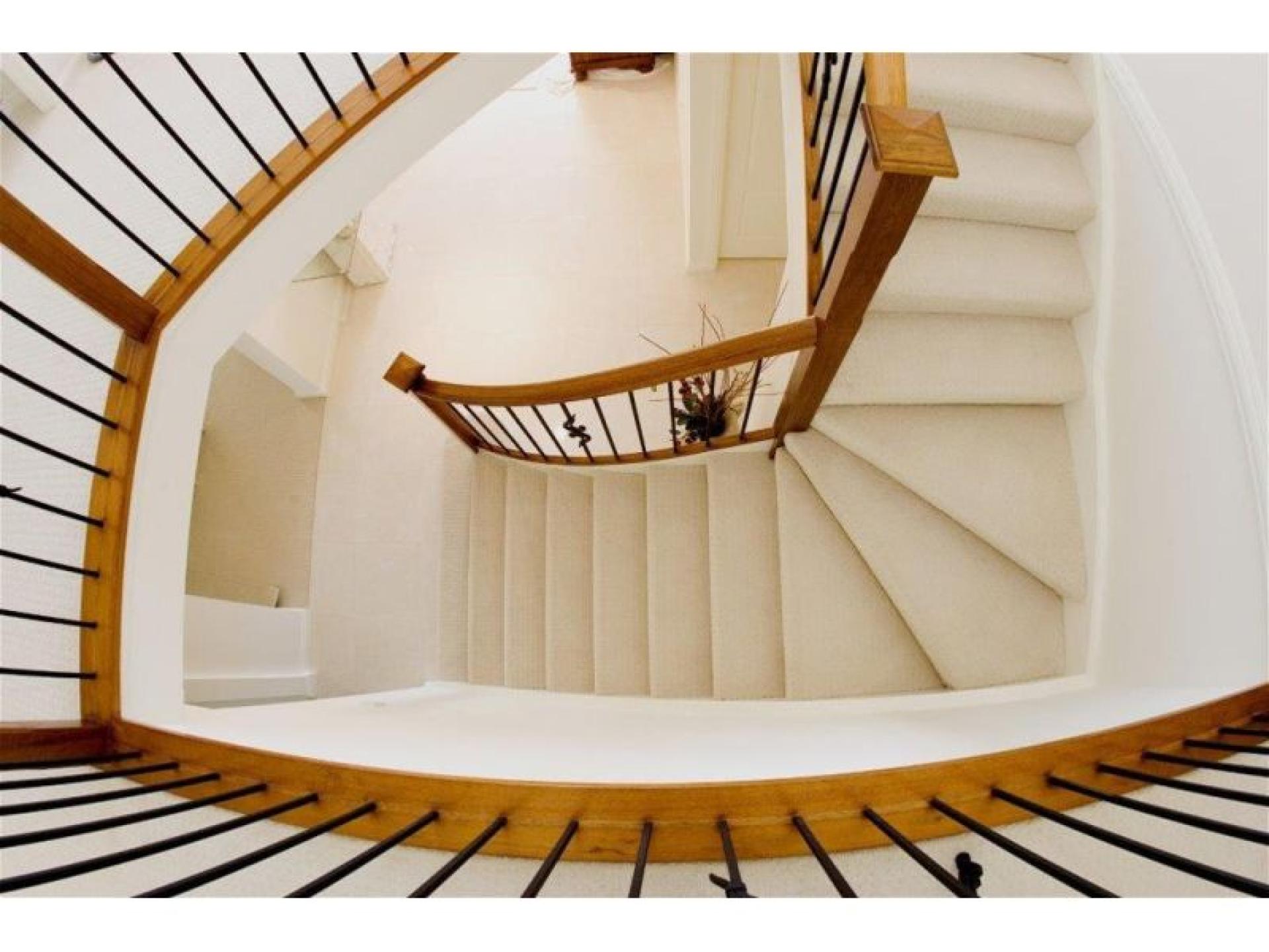 Freehold Property Plus Joinery/staircase 669295 1