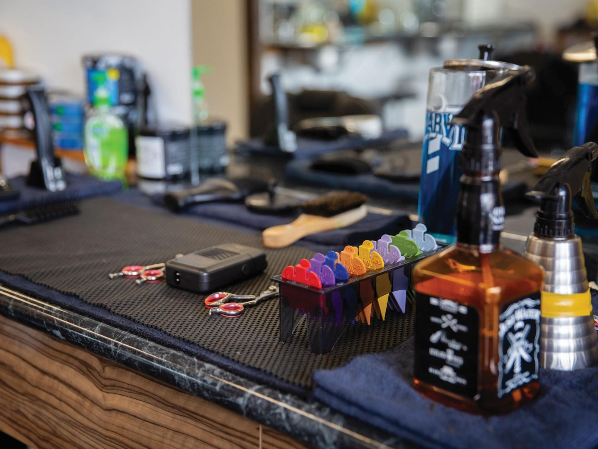 Iconic Barber Shop In 669333 1