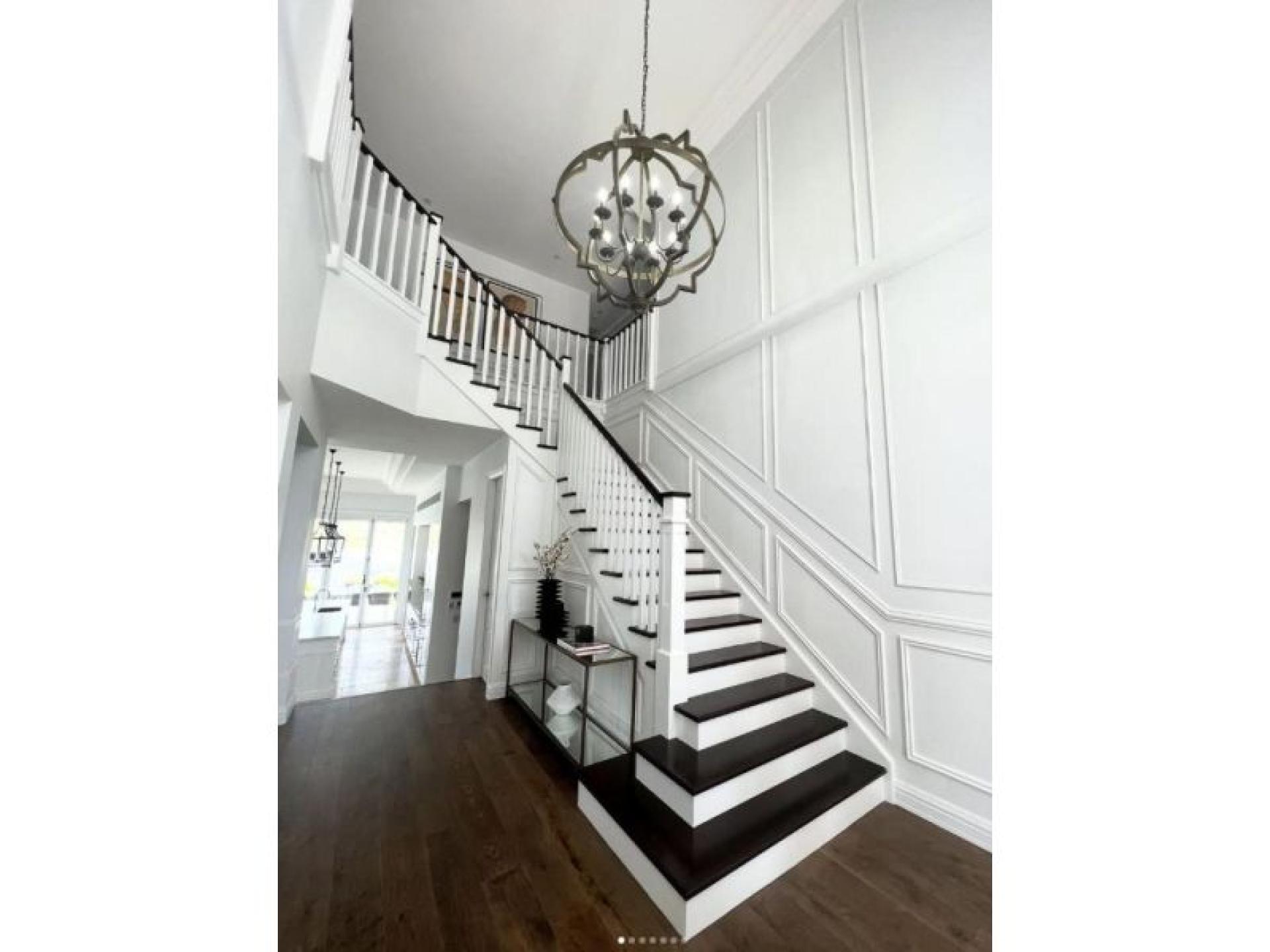 Manufacture Of Custom Staircases 669472 1