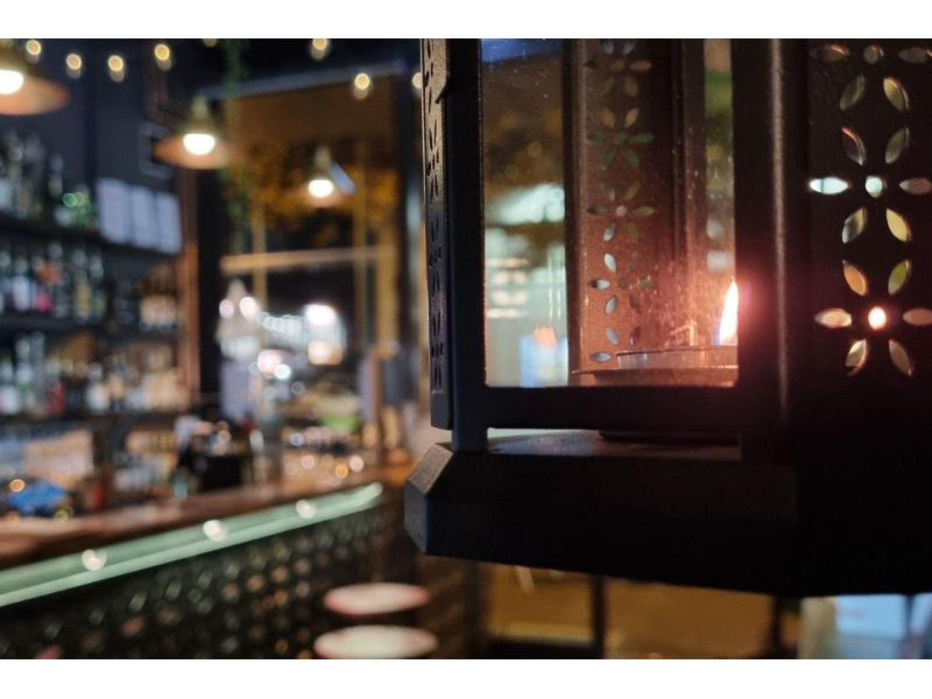 Hydrant Bar - A 669634 2