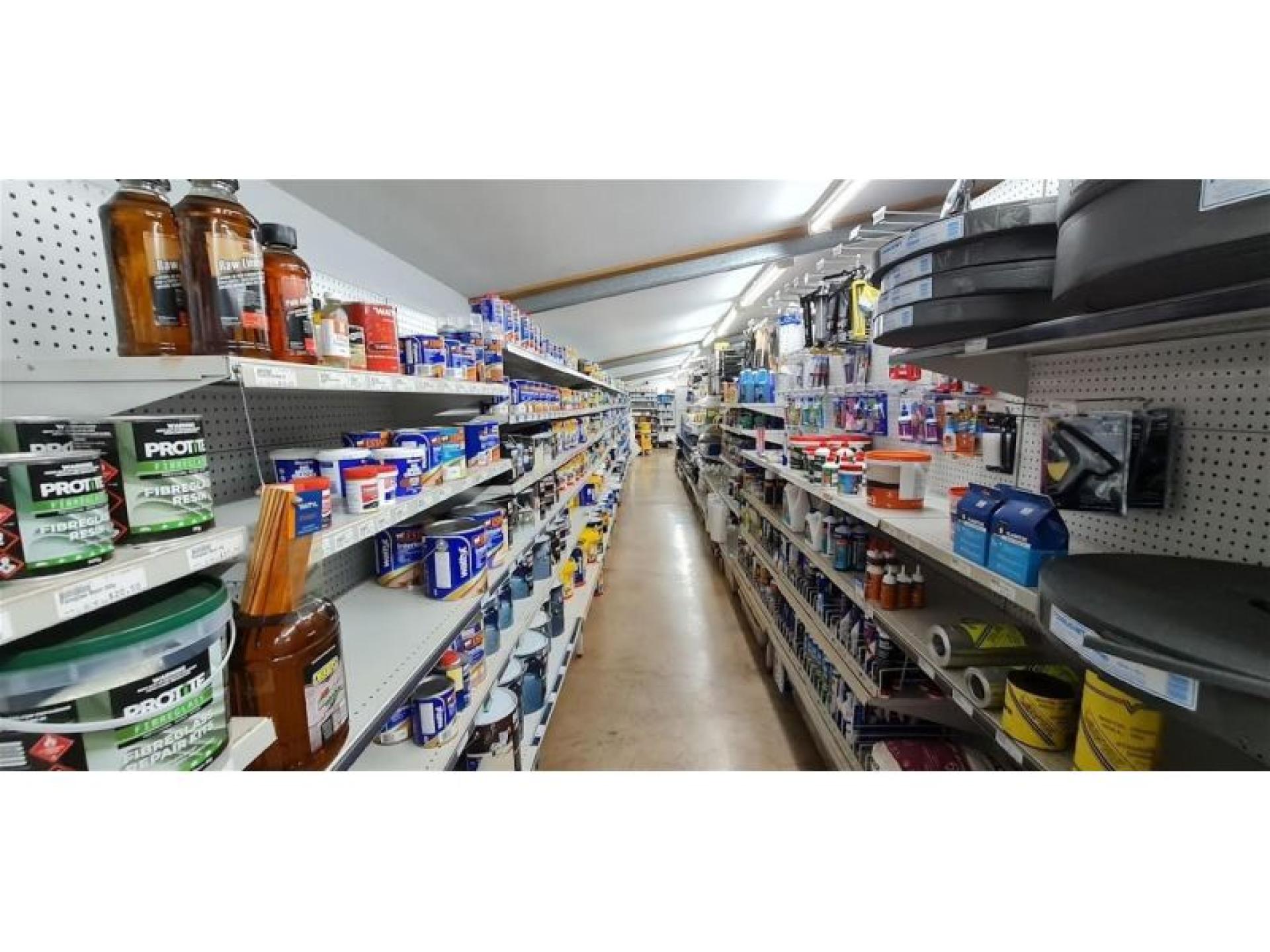 Pilbara Mitre 10 - 669820 3