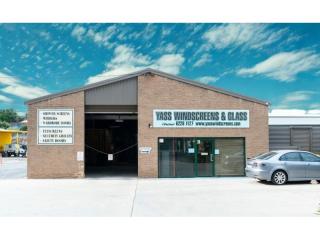 LEASEHOLD - Yass Windscreens & Glass NSW - 1P0518
