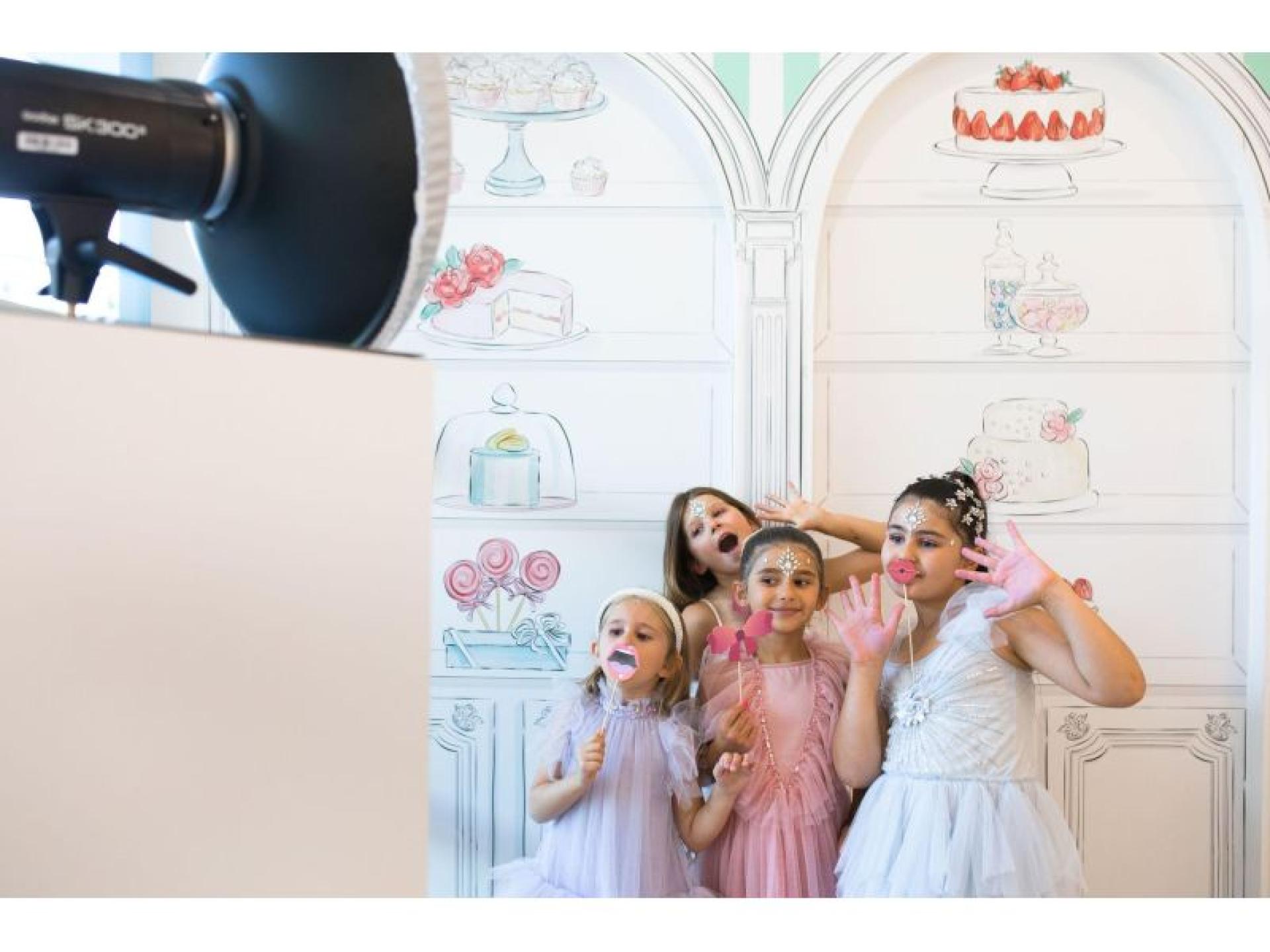 Children's Party & Entertainment 669964 3