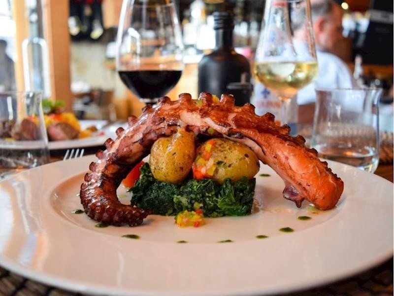 Iconic Portuguese Restaurant Opportunity 669965 3