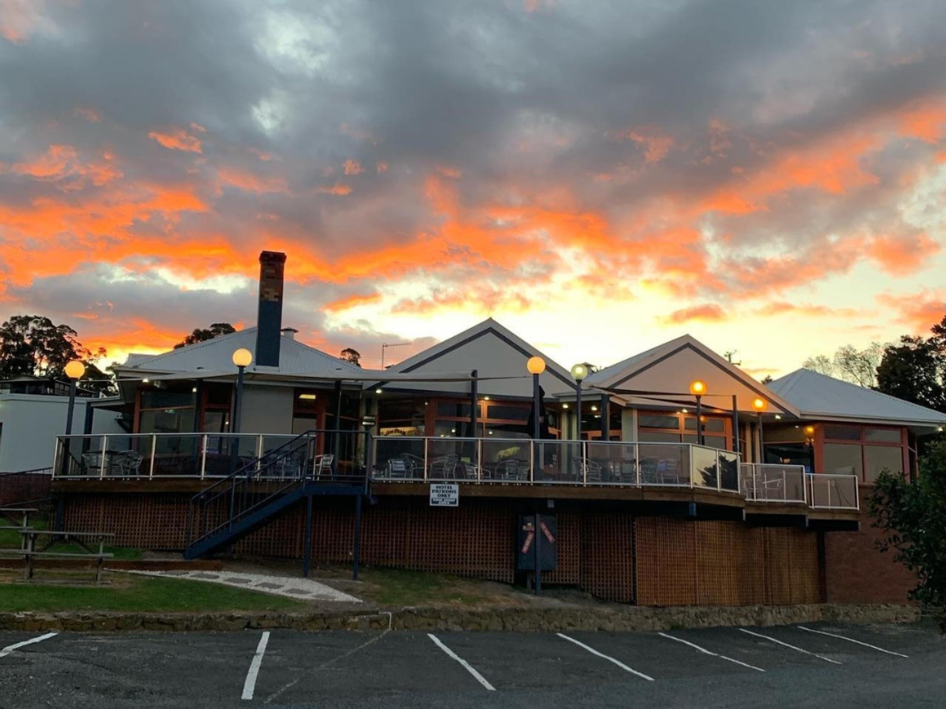 L/hold Beauty Point Waterfront 670064 1