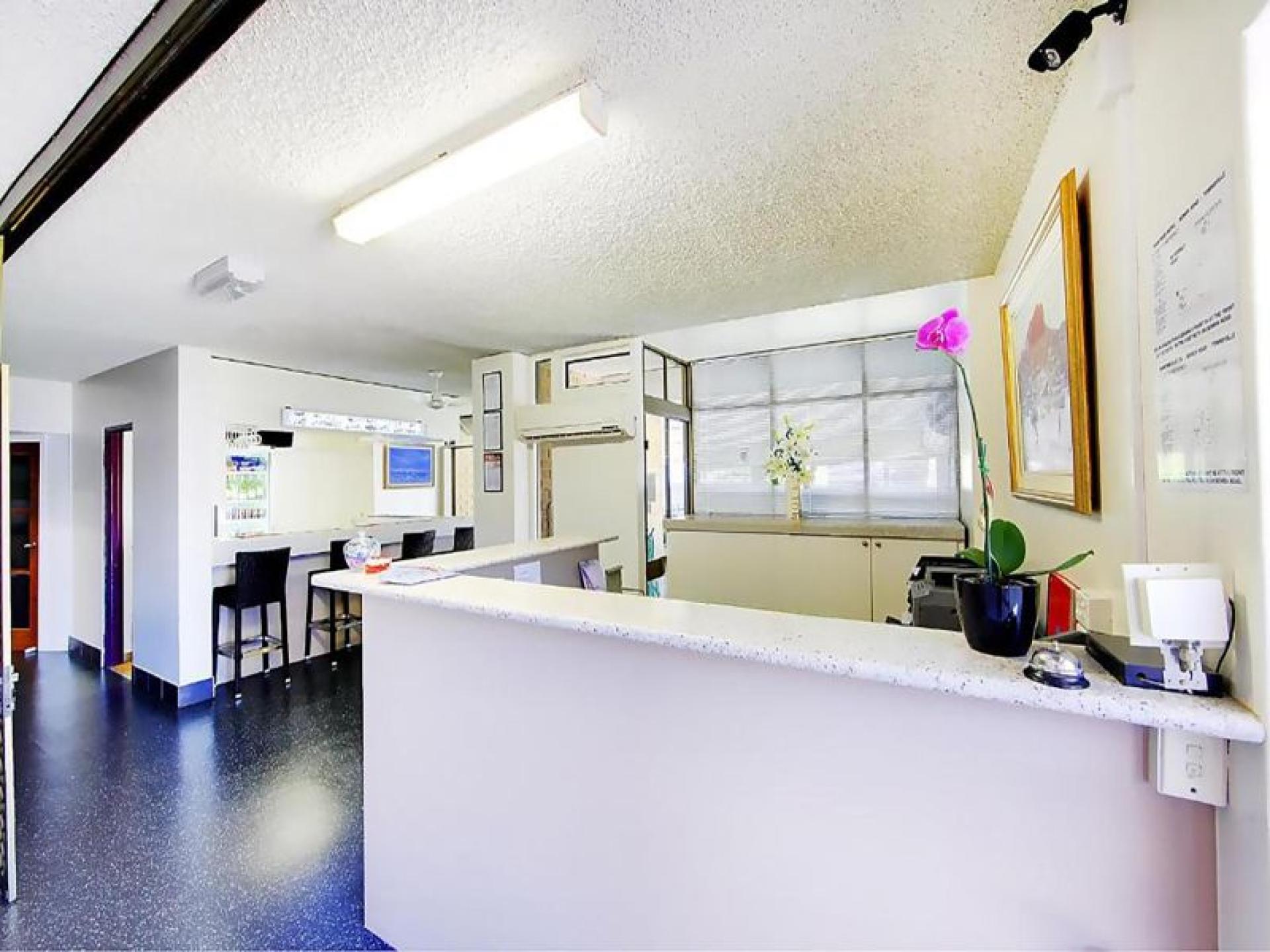 Large Profitable Leasehold Motel 670221 3
