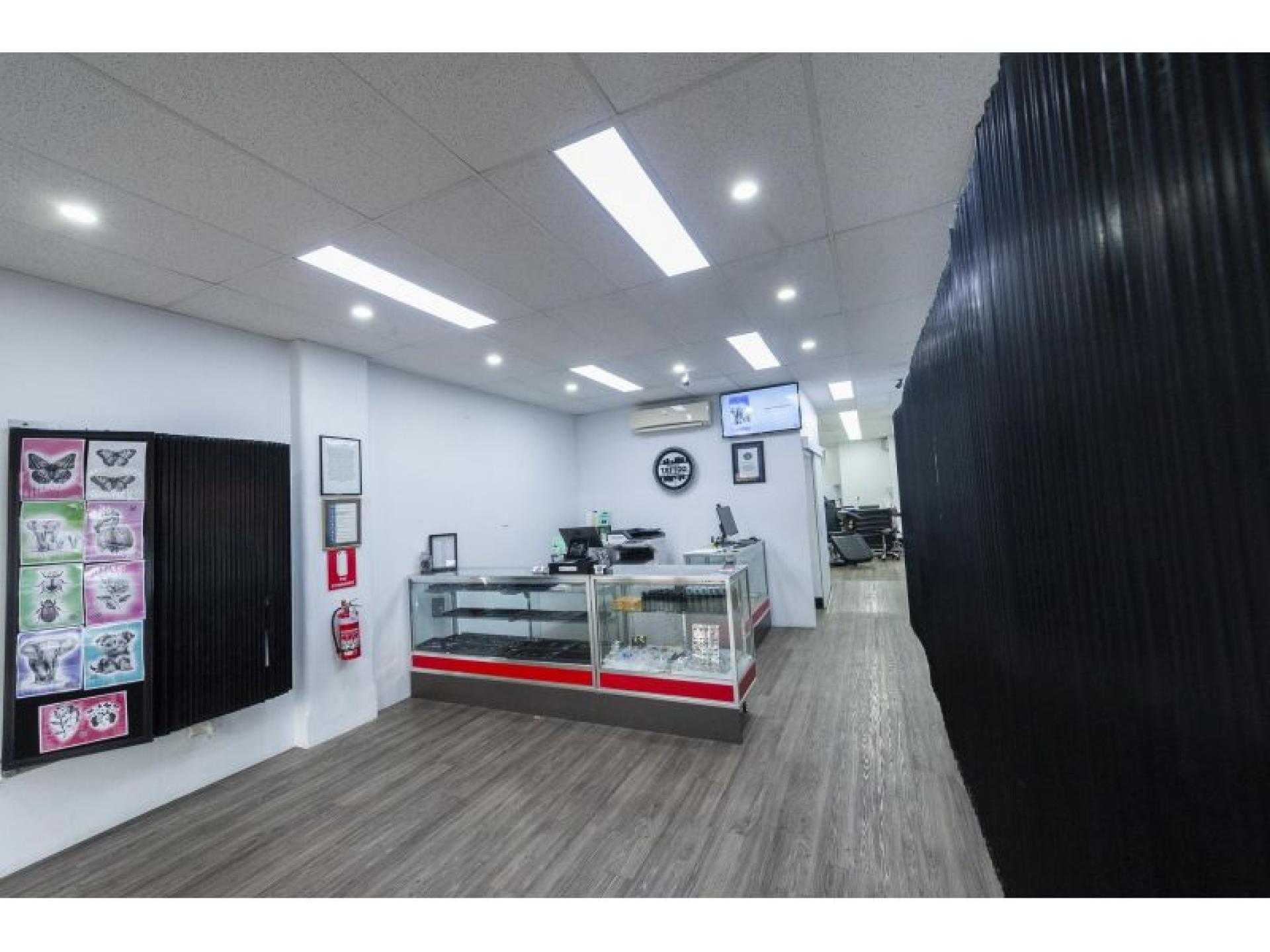 Leasehold - Twin City 670258 3