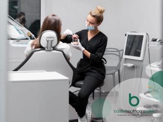 Exceptional Dental Practice Opportunity with $480k Earnings and Established Team