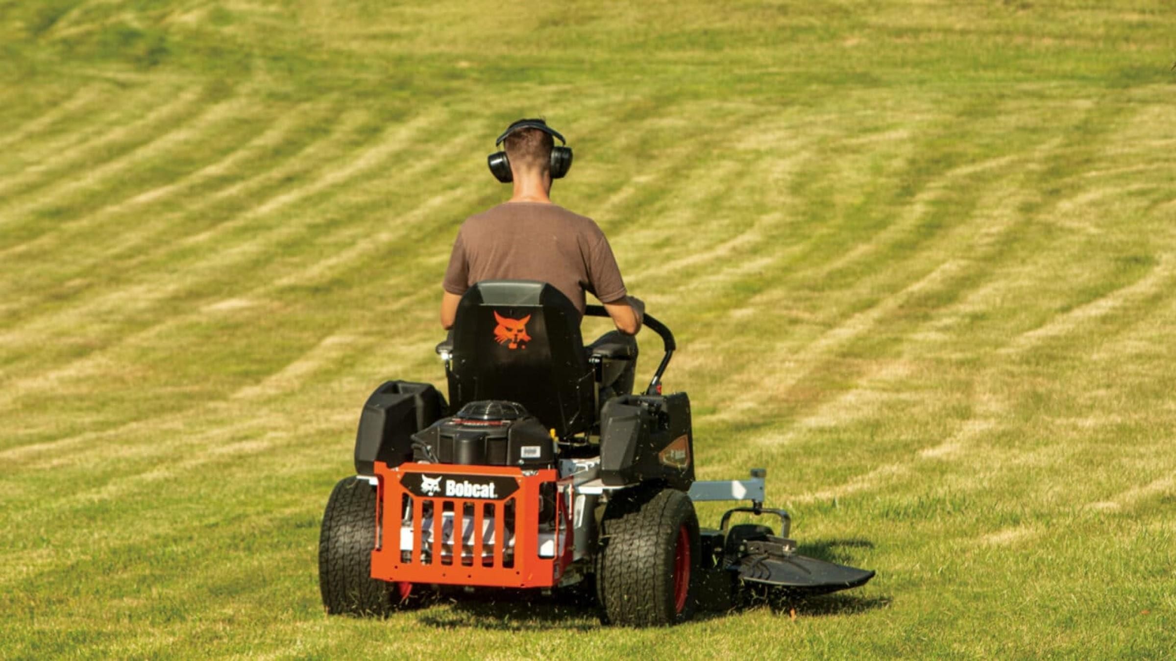 Leading Commercial External Service 670721 1