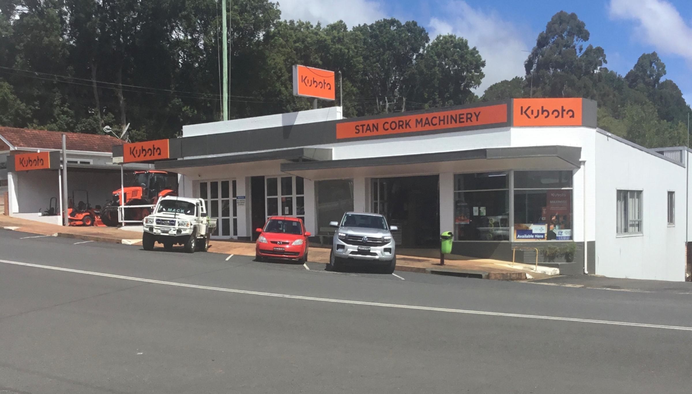 Kubota Dealership – Long-established 670741 2